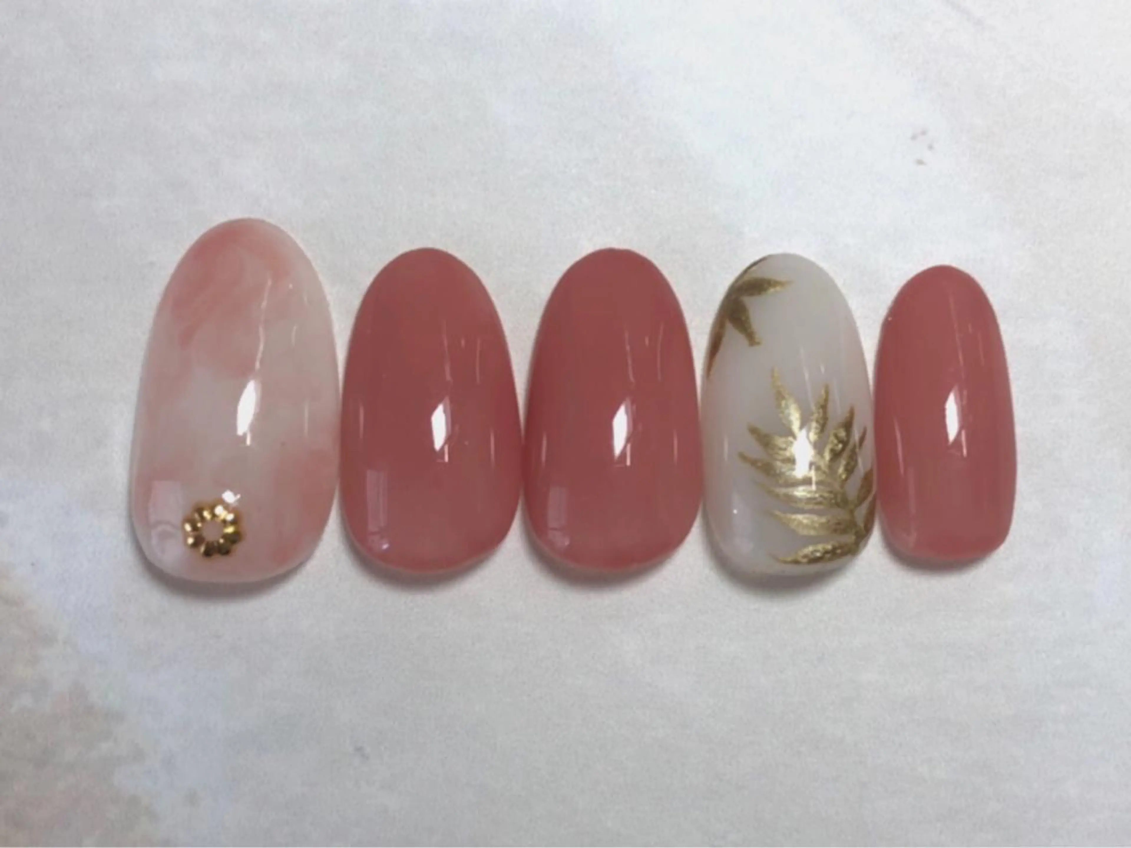 ネイル 株式会社JUEGO .○°のネイルデザイン