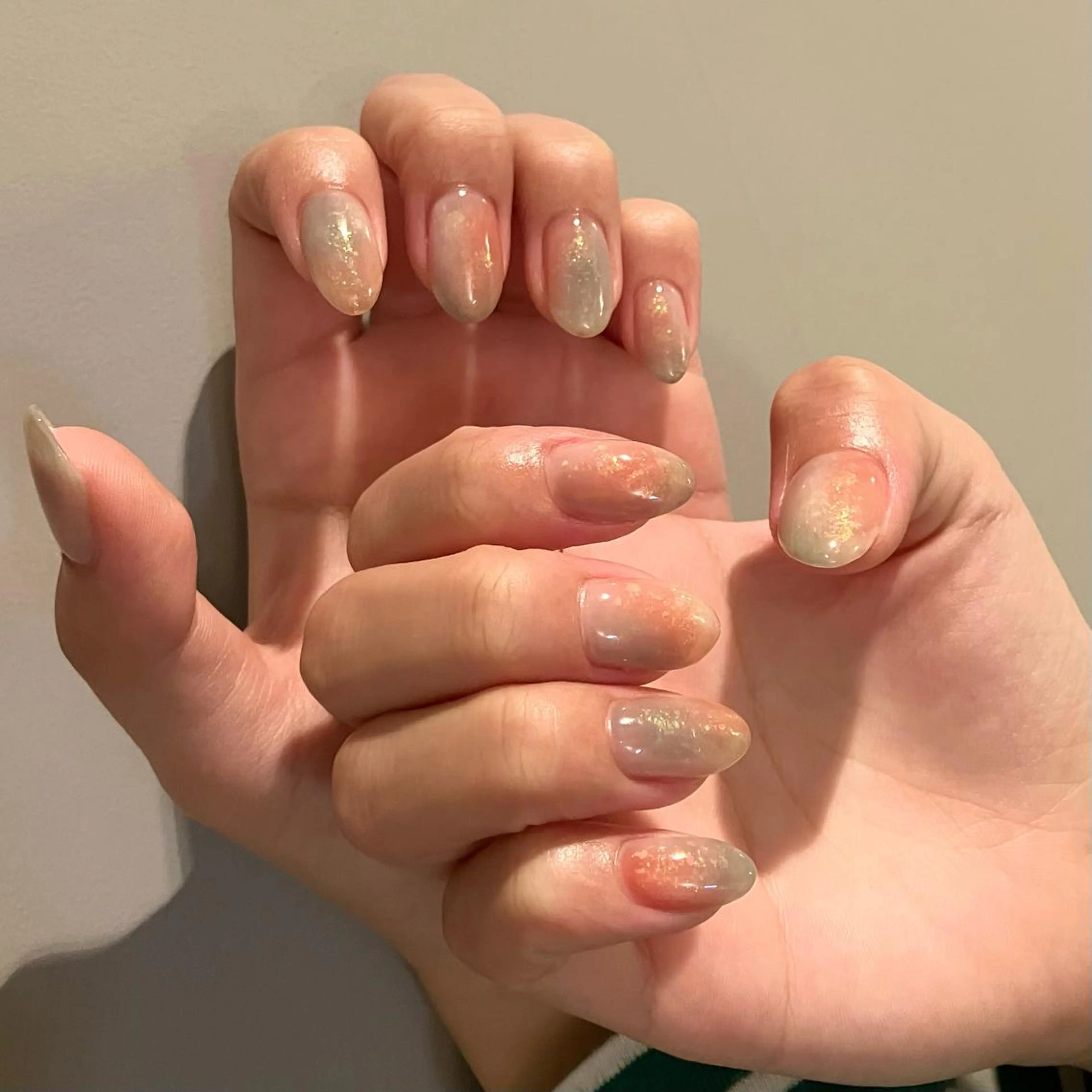 ネイル ハンドネイル ウシク ミユキのネイルデザイン