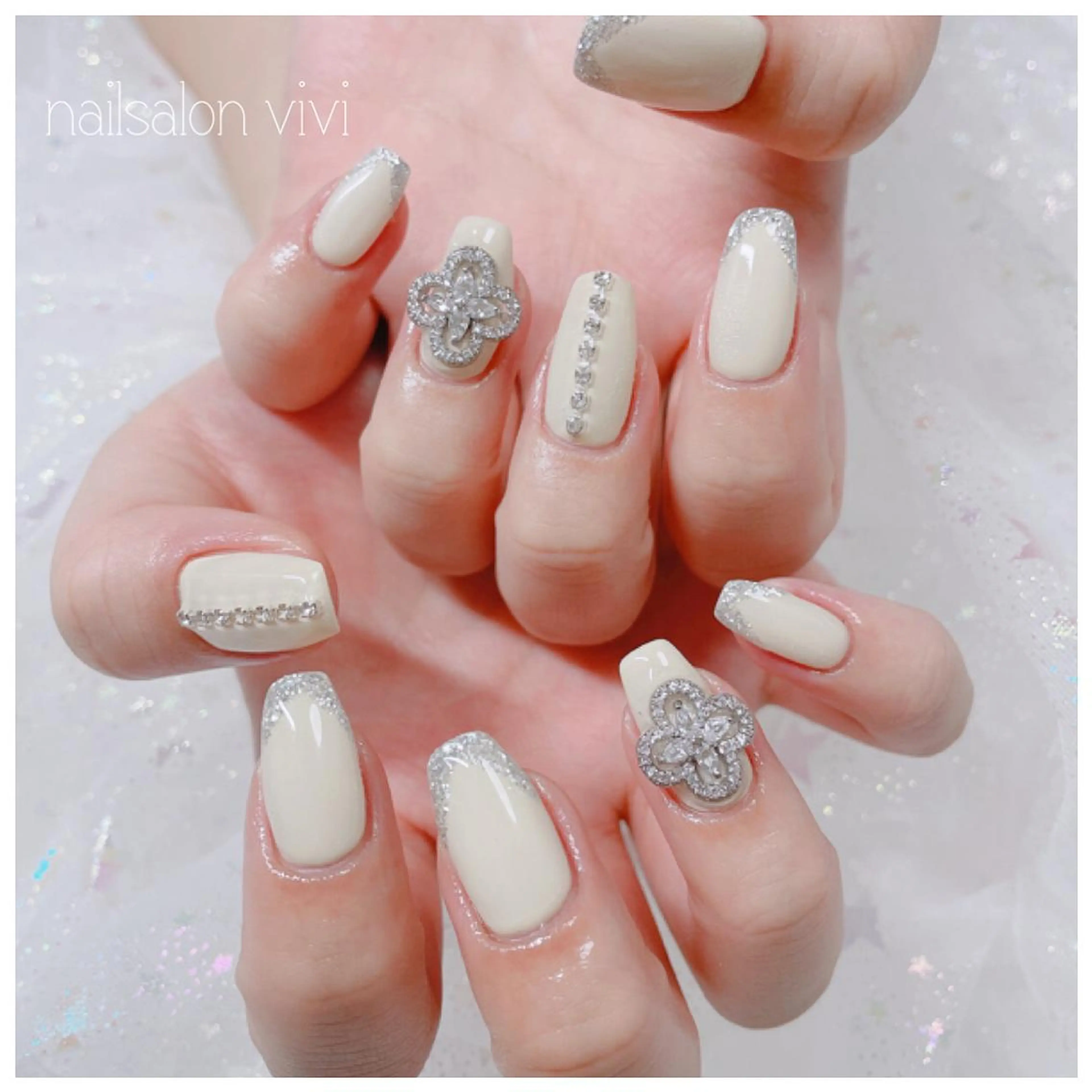ネイル ＶＩＶＩ nailsalonのネイルデザイン