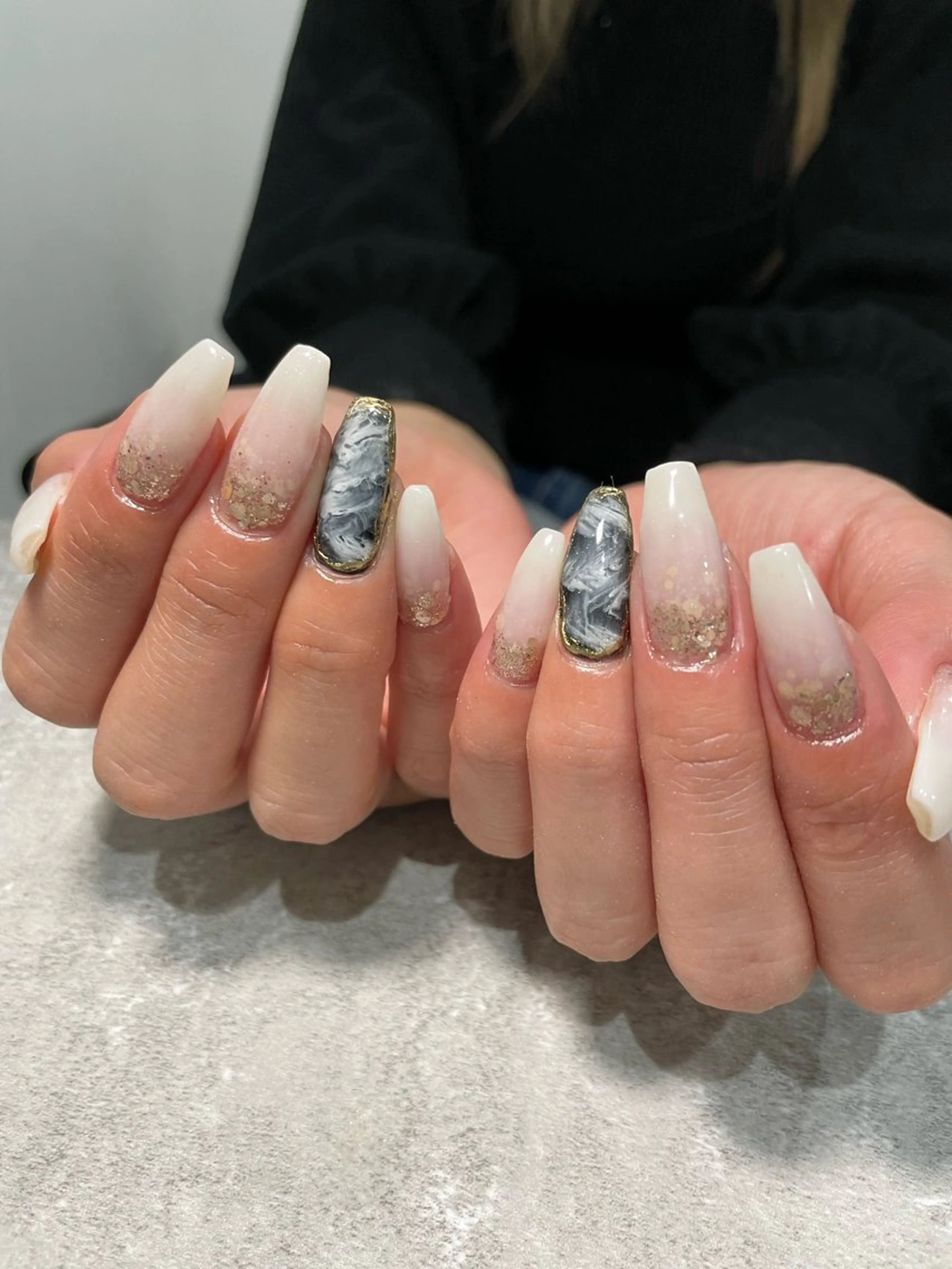 ネイル 持ち込み ハンドネイル Raviliss ♡のネイルデザイン