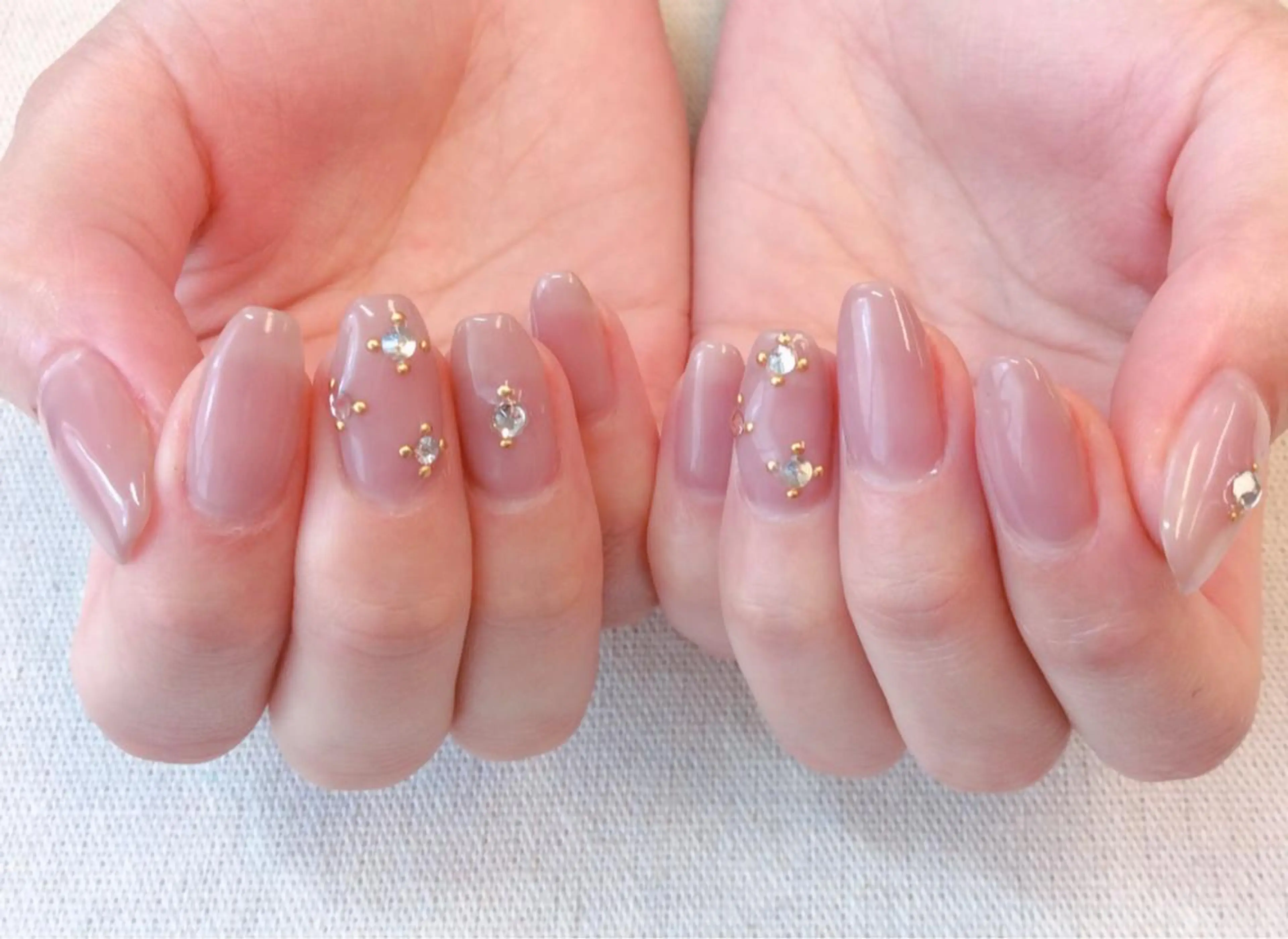 ネイル 新橋 ルキナ スタッフのネイルデザイン