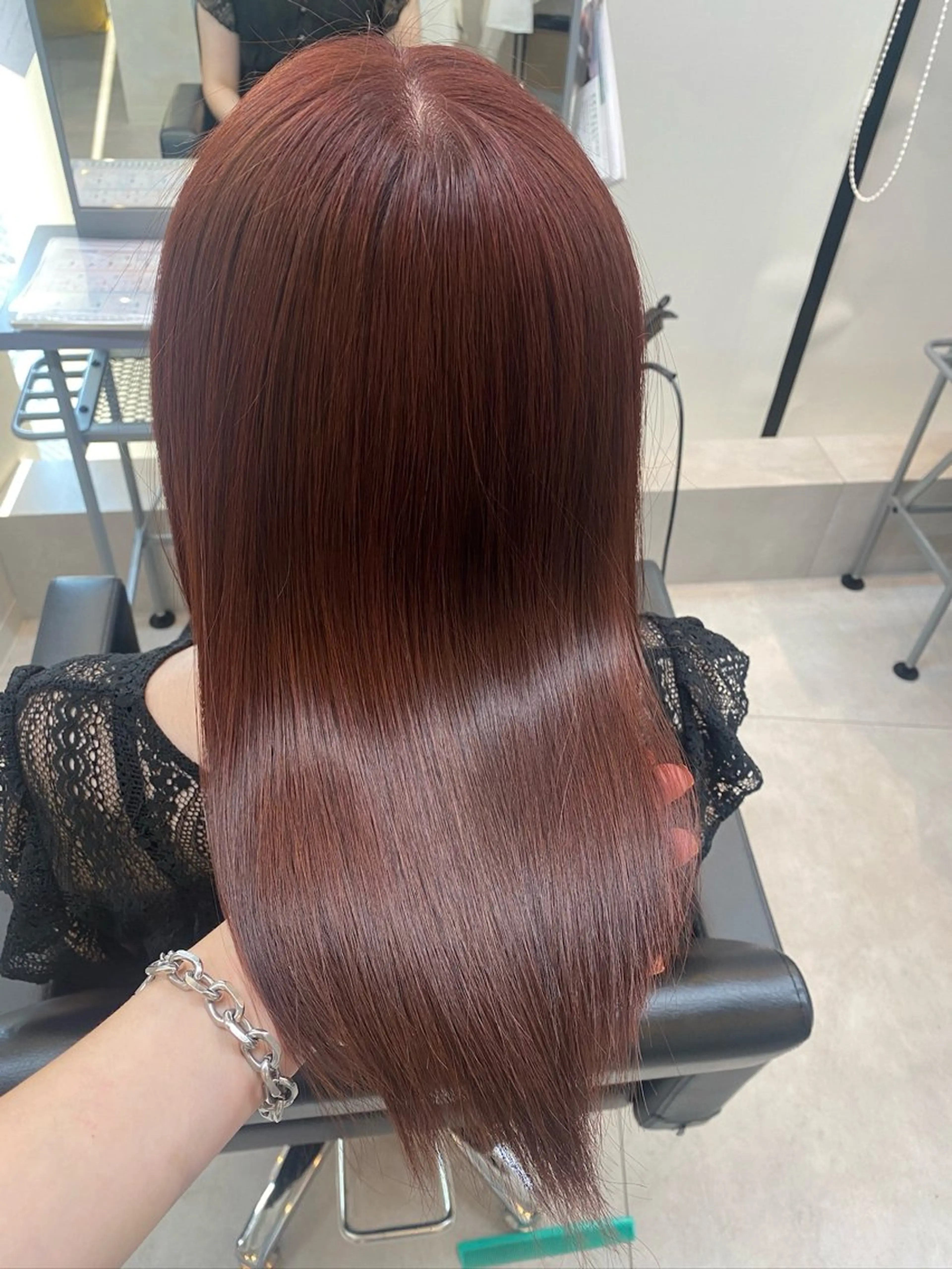 ミディアム カラー トリートメント ベージュ指名No1 加賀詩織のヘアスタイル