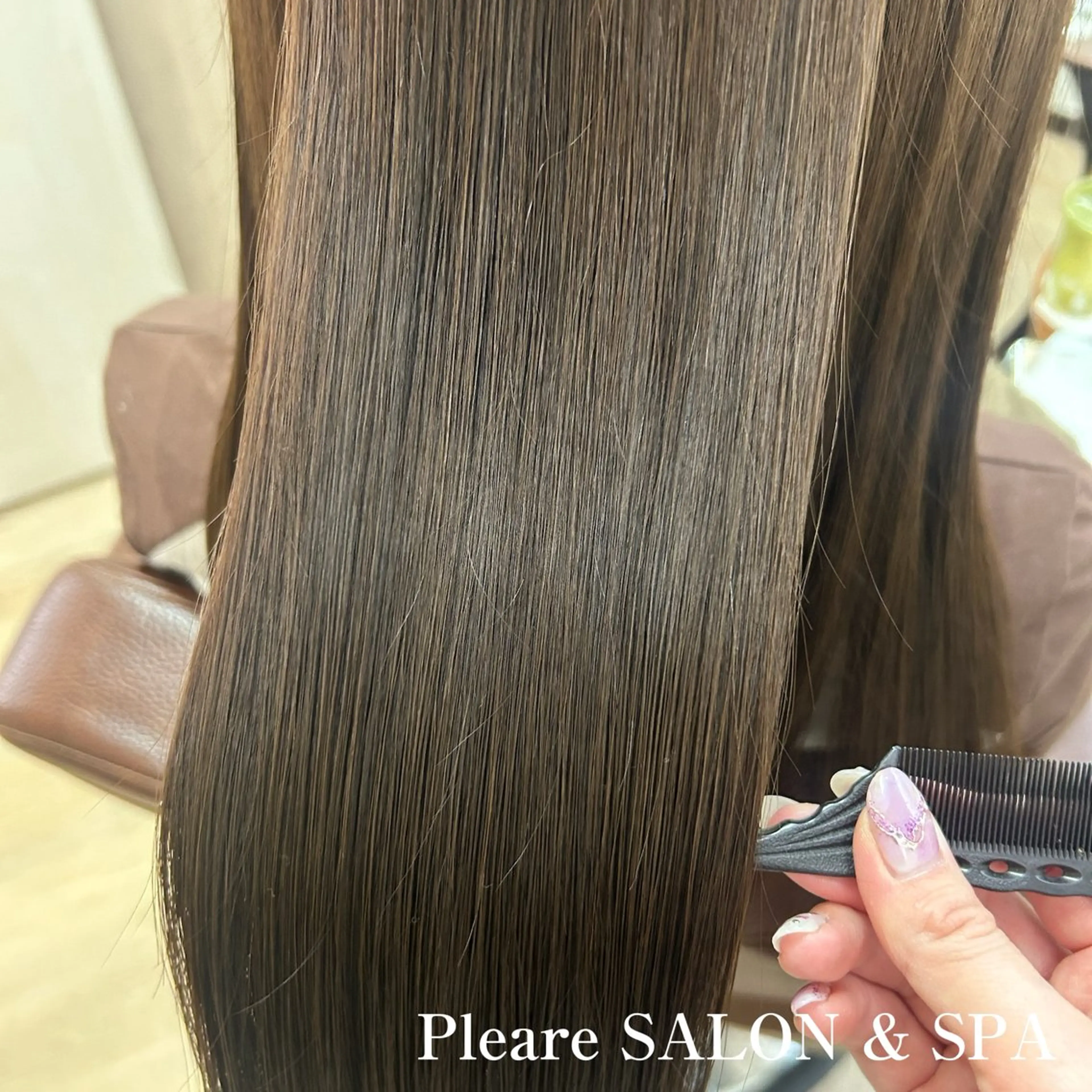 ロング カラー 卒業式のヘアスタイル トリートメント カット ヘアカラー トリートメント イワサ カオリのヘアスタイル