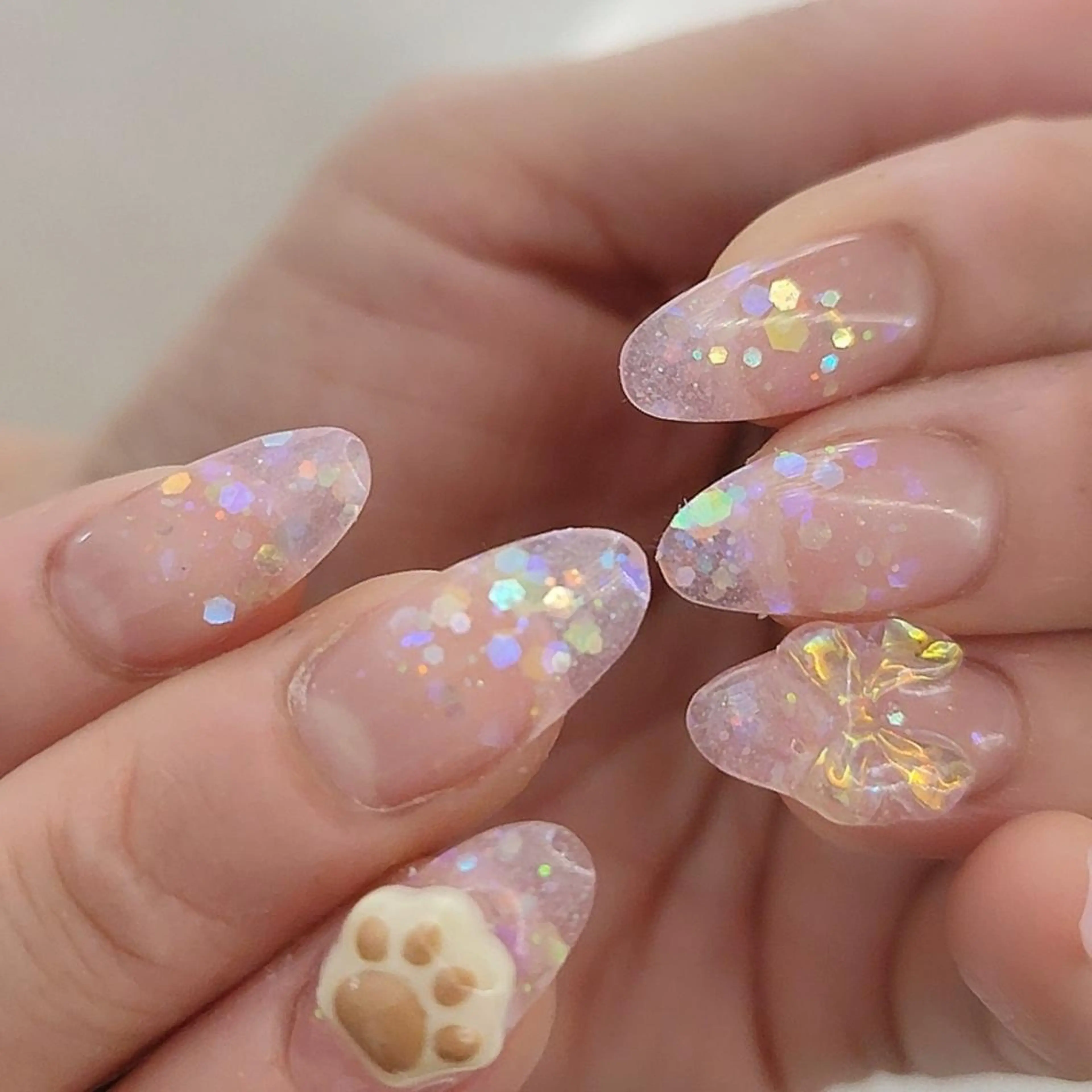 ネイル ハンドネイル RUNWAY 　　の眉毛・アイブロウイメージ