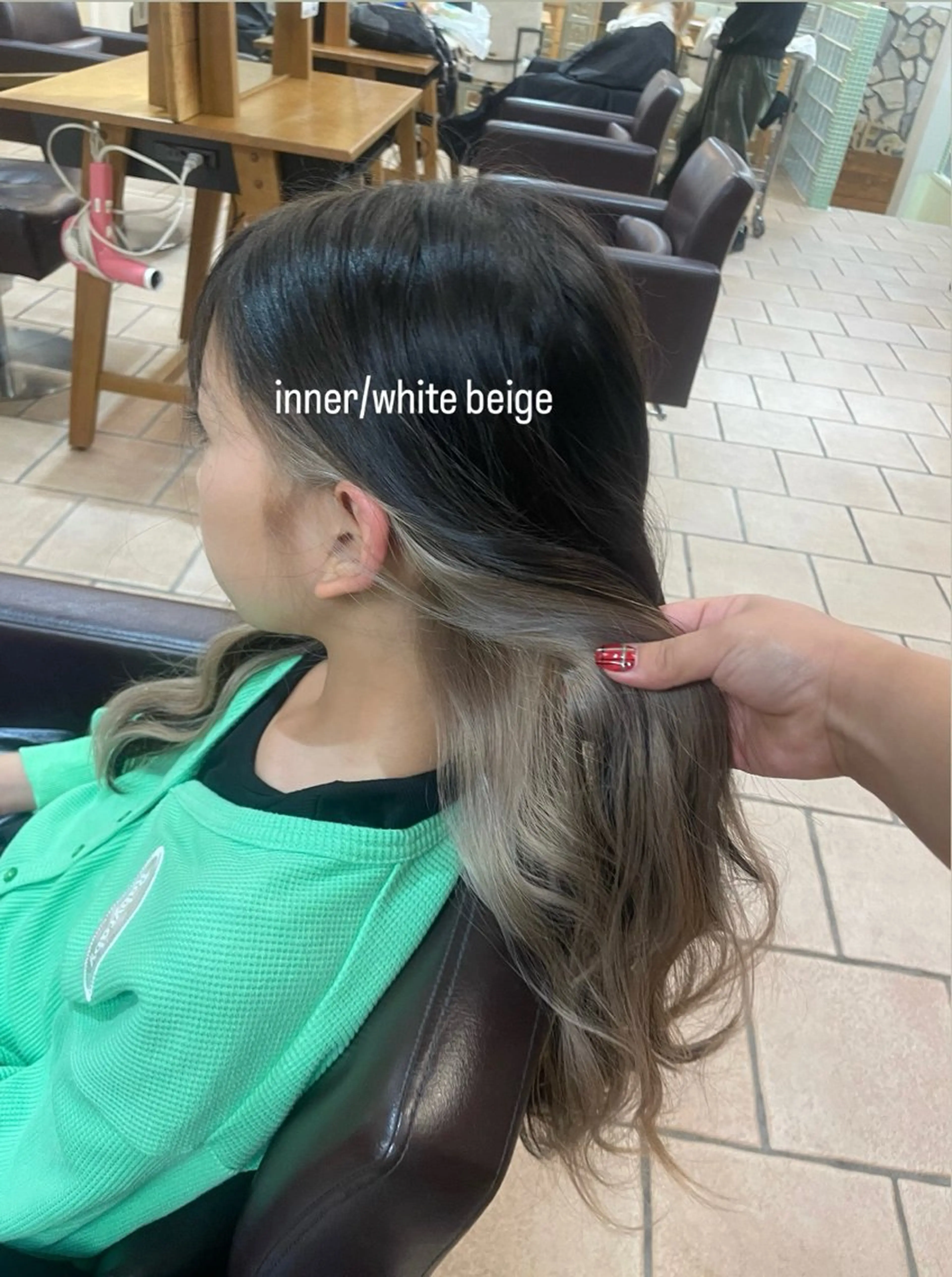 ロング カラー インナーカラー 透明感カラー☆スパ☆ 石上遥楓のヘアスタイル