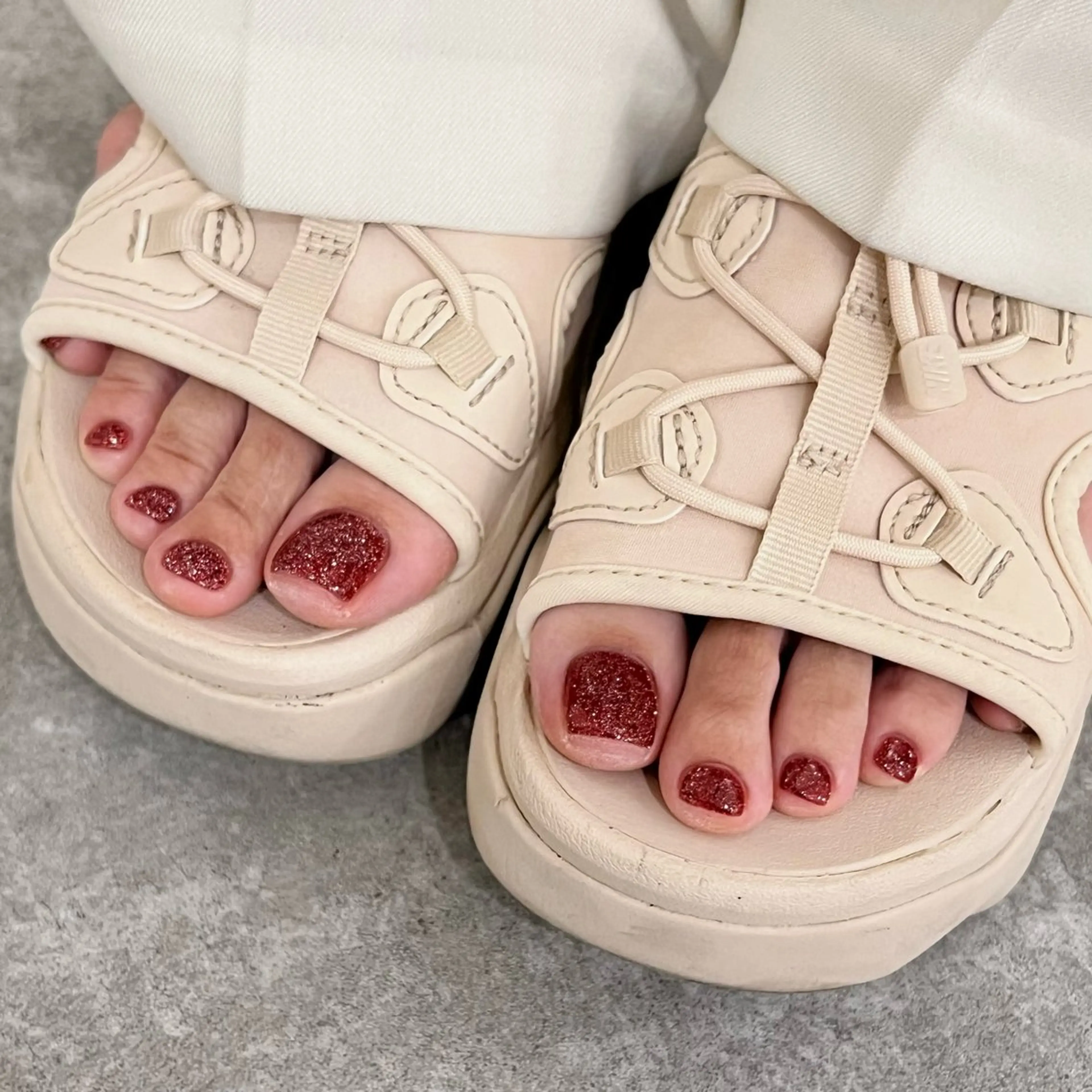 【FOOT】当日デザイン相談コース🩰🤍¥8300～《持ち込みデザイン🉑》【オフ込み◎/ウォーターケア付】の写真