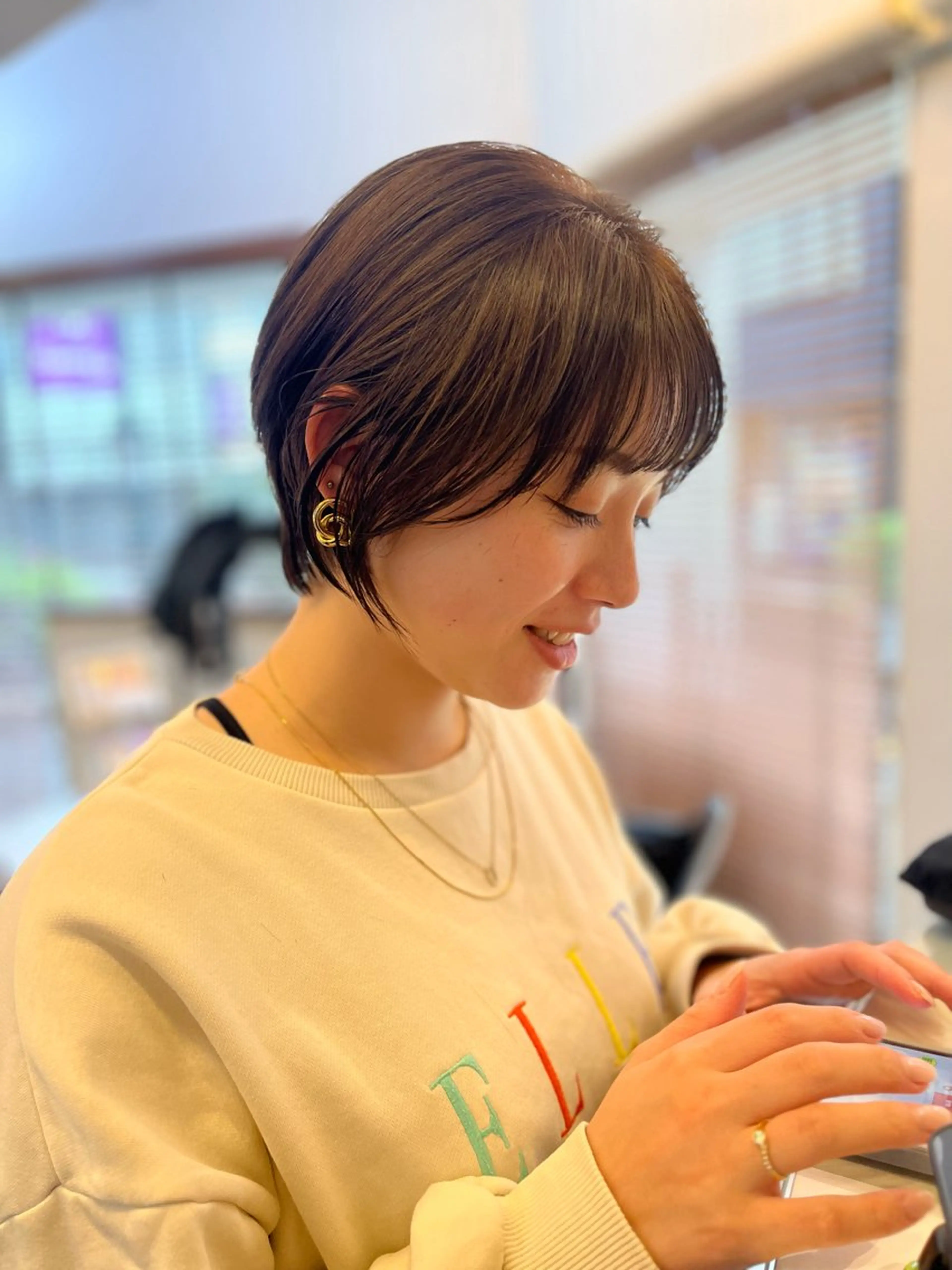 ショート ショートボブ ボブ 顔周りカット ショートヘア 小顔カット カット ヘアカラー トリートメント 艶髪カラー&ウルフ フルカワ ヒロズミのヘアスタイル