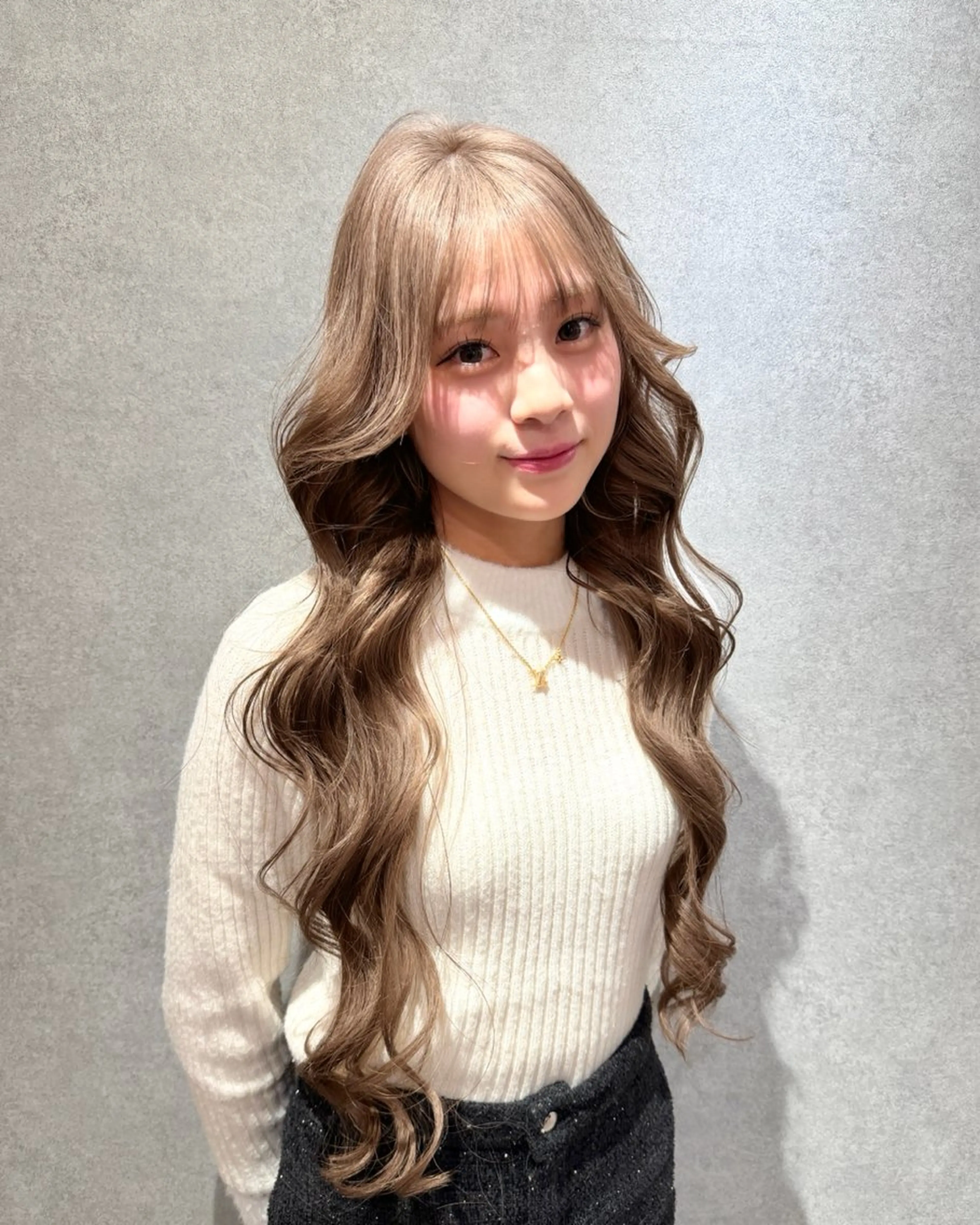 ロング カラー カット ヘアカラー トリートメント ハイトーン/ウルフ/ レイヤー/Asukaのヘアスタイル