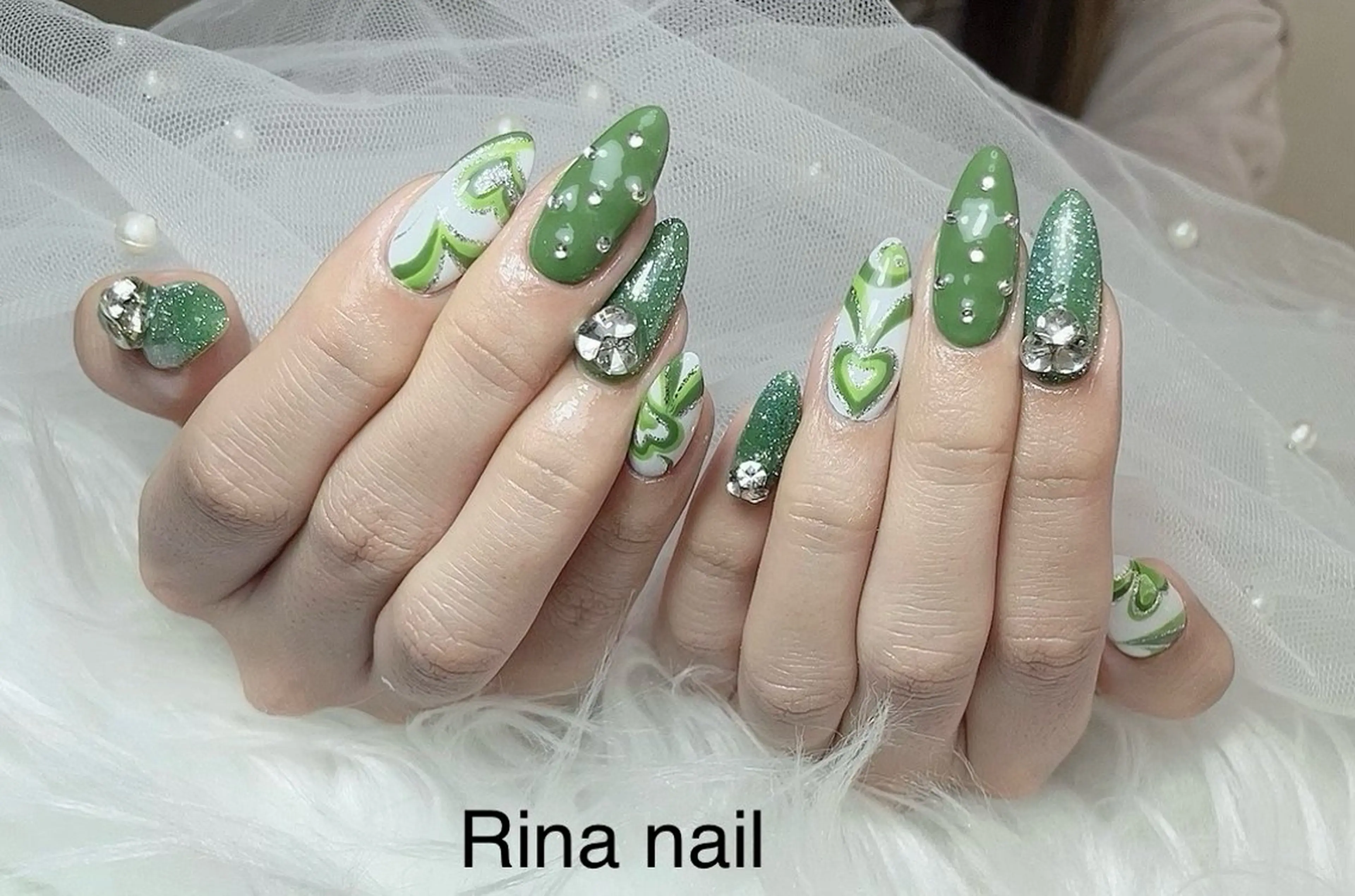 ネイル ハンドネイル リナネイルサロン 松戸八柱所属・リナ ネイルサロンのネイルデザイン