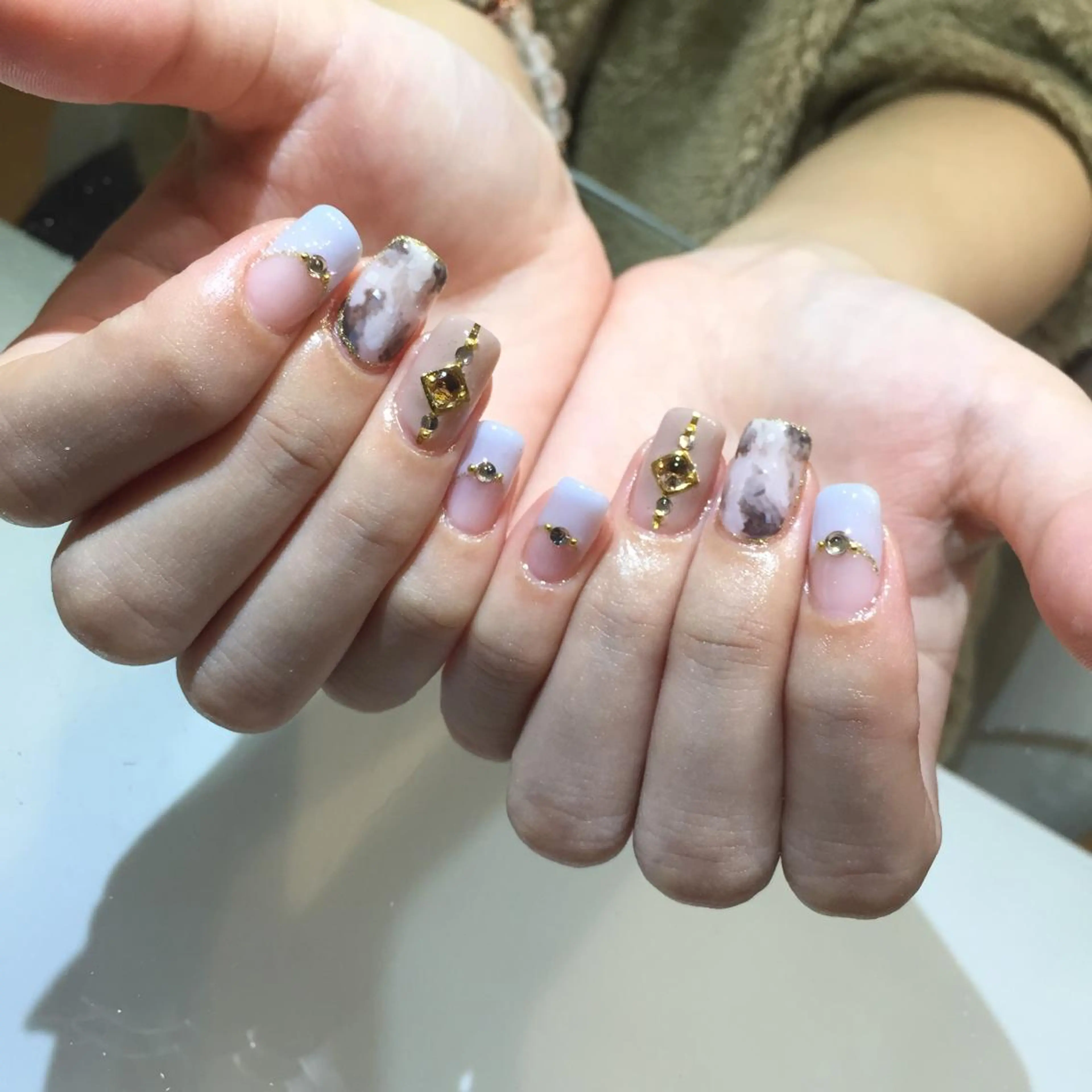 ネイル べっ甲ネイル ブルー フレンチネイル 逆フレンチ その他(ネイル) nail Brugeのネイルデザイン
