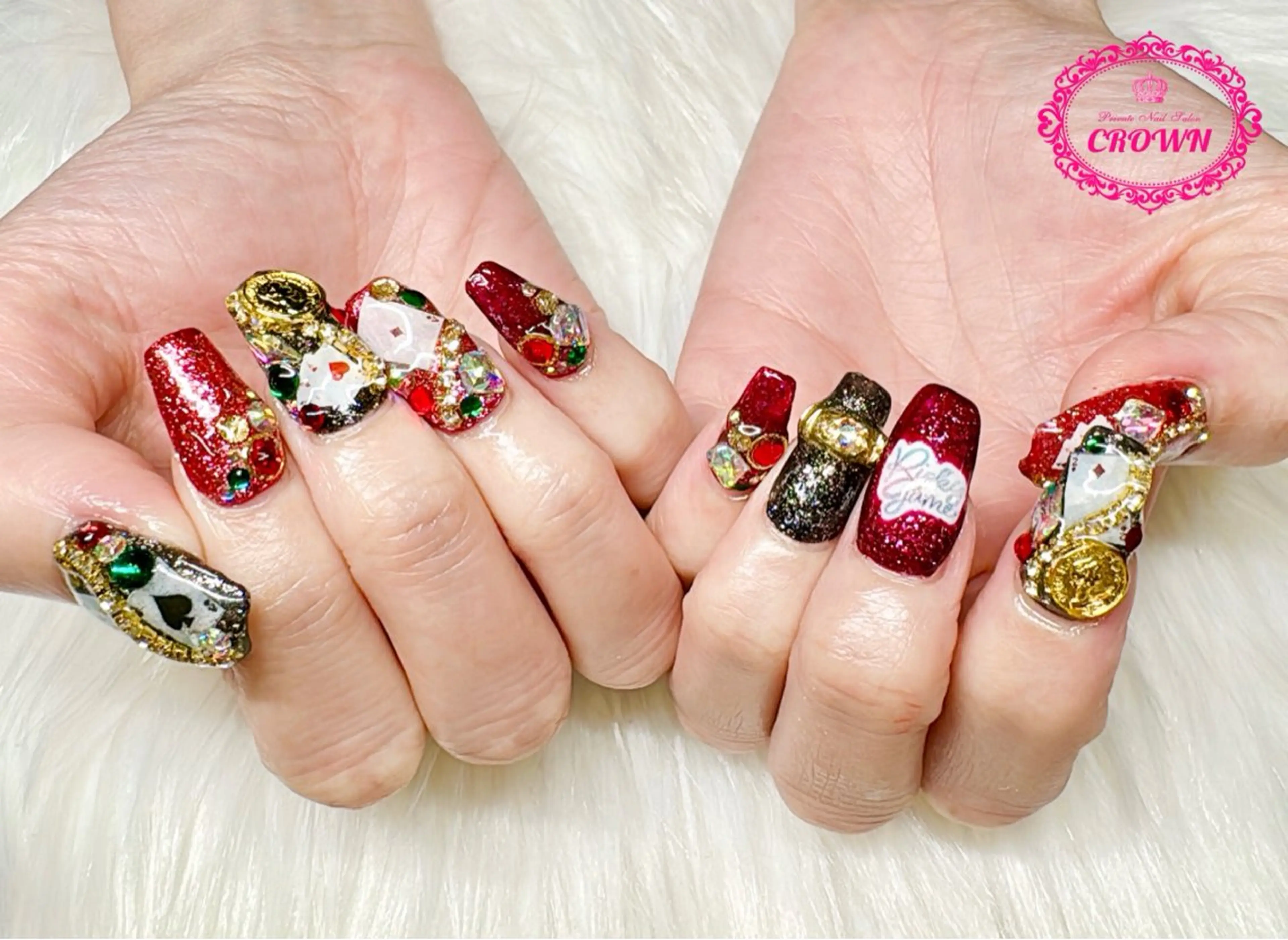 ネイル CROWN プライベートサロンのネイルデザイン