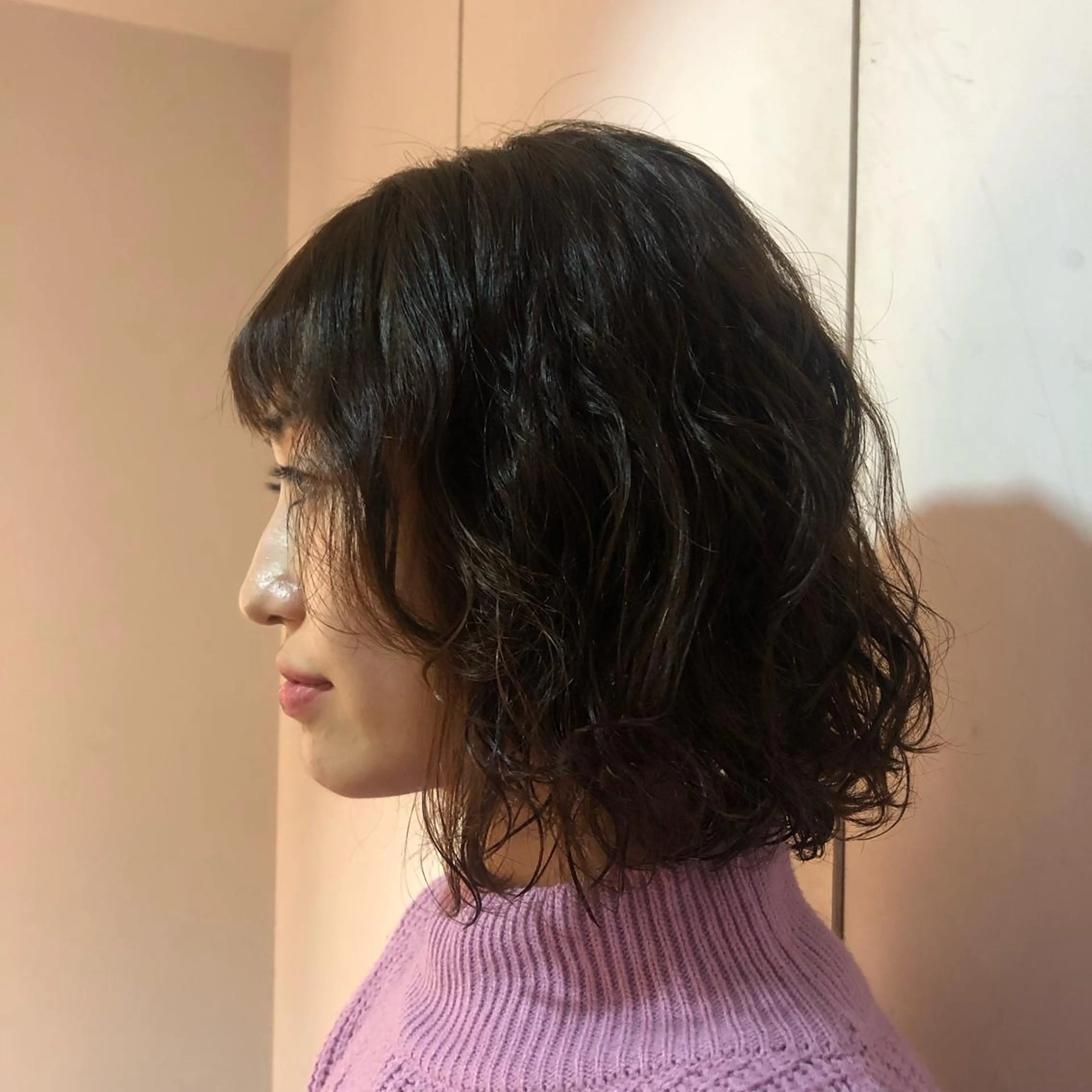 ミディアム パーマ カット ヘアカラー トリートメント 中井 一葉のヘアスタイル