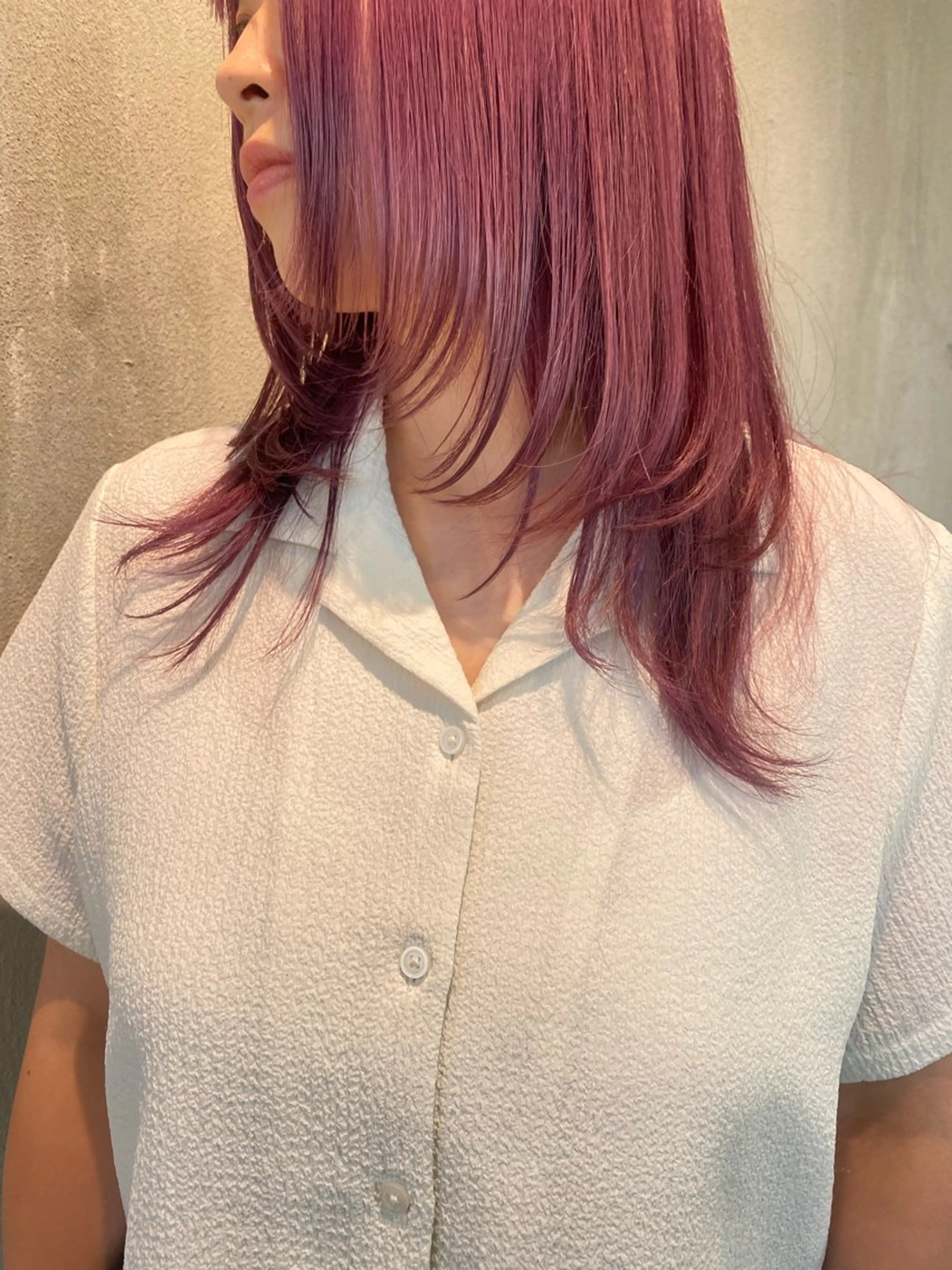 ミディアム レイヤーカット ヘアカラー くろだ まみのヘアスタイル