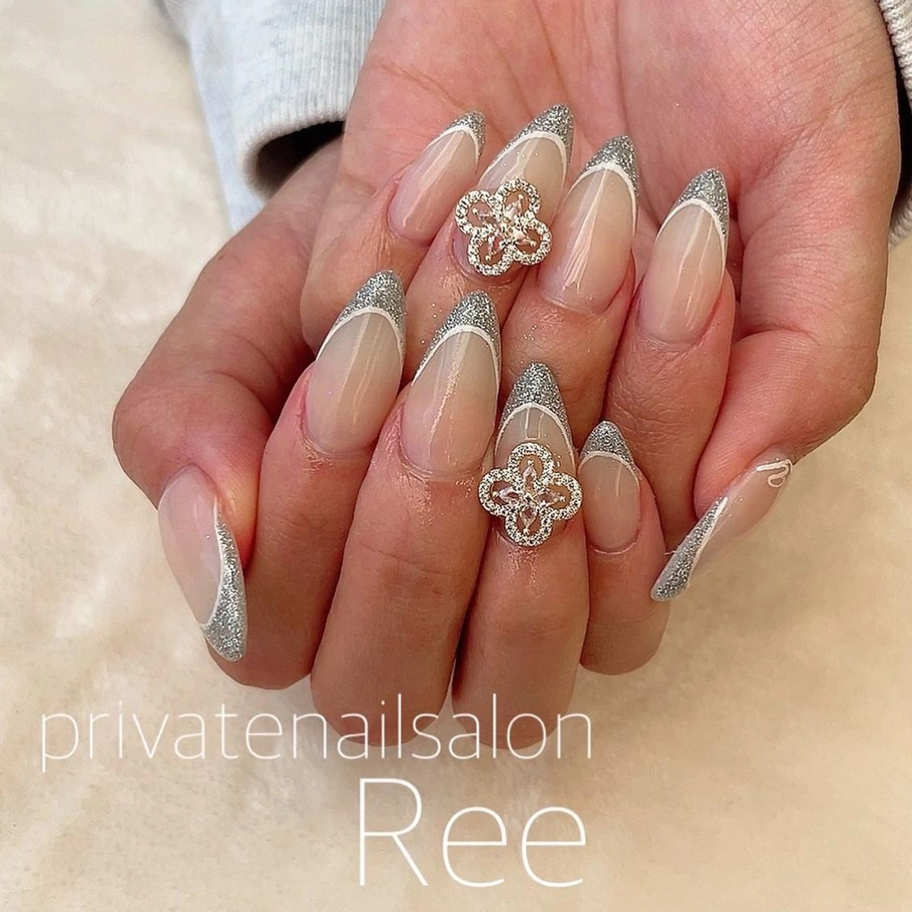 ネイル 知花 梨花のネイルデザイン