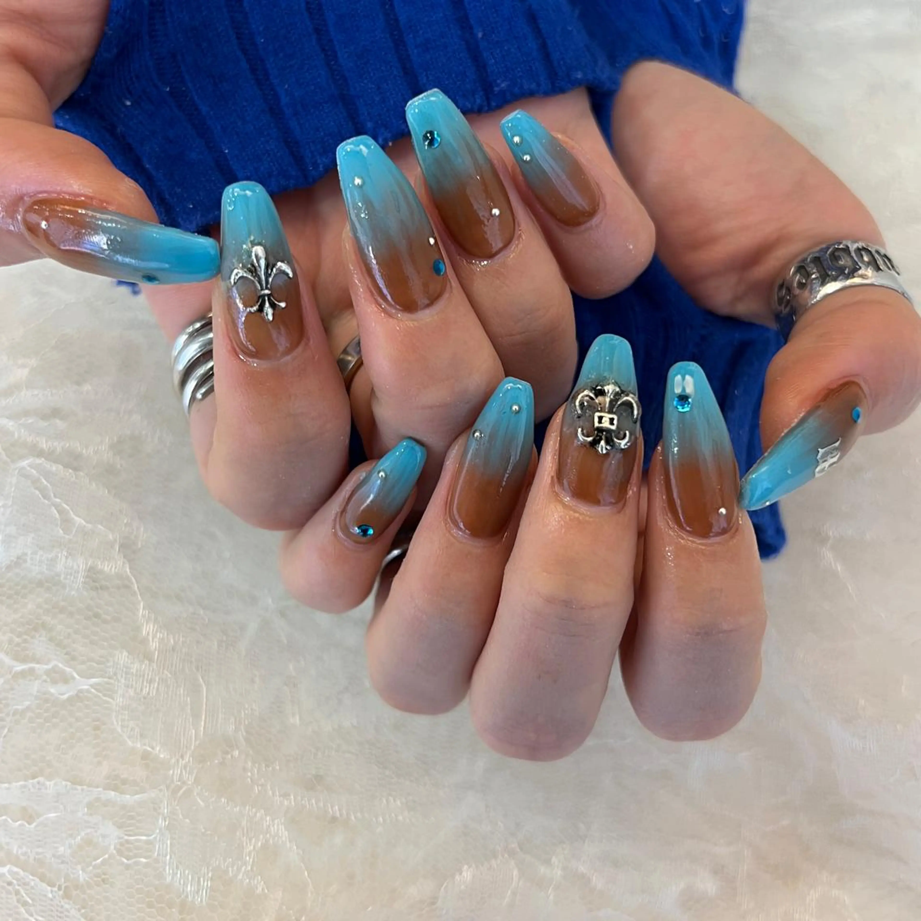 ネイル ハンドネイル 河野 弥月のネイルデザイン