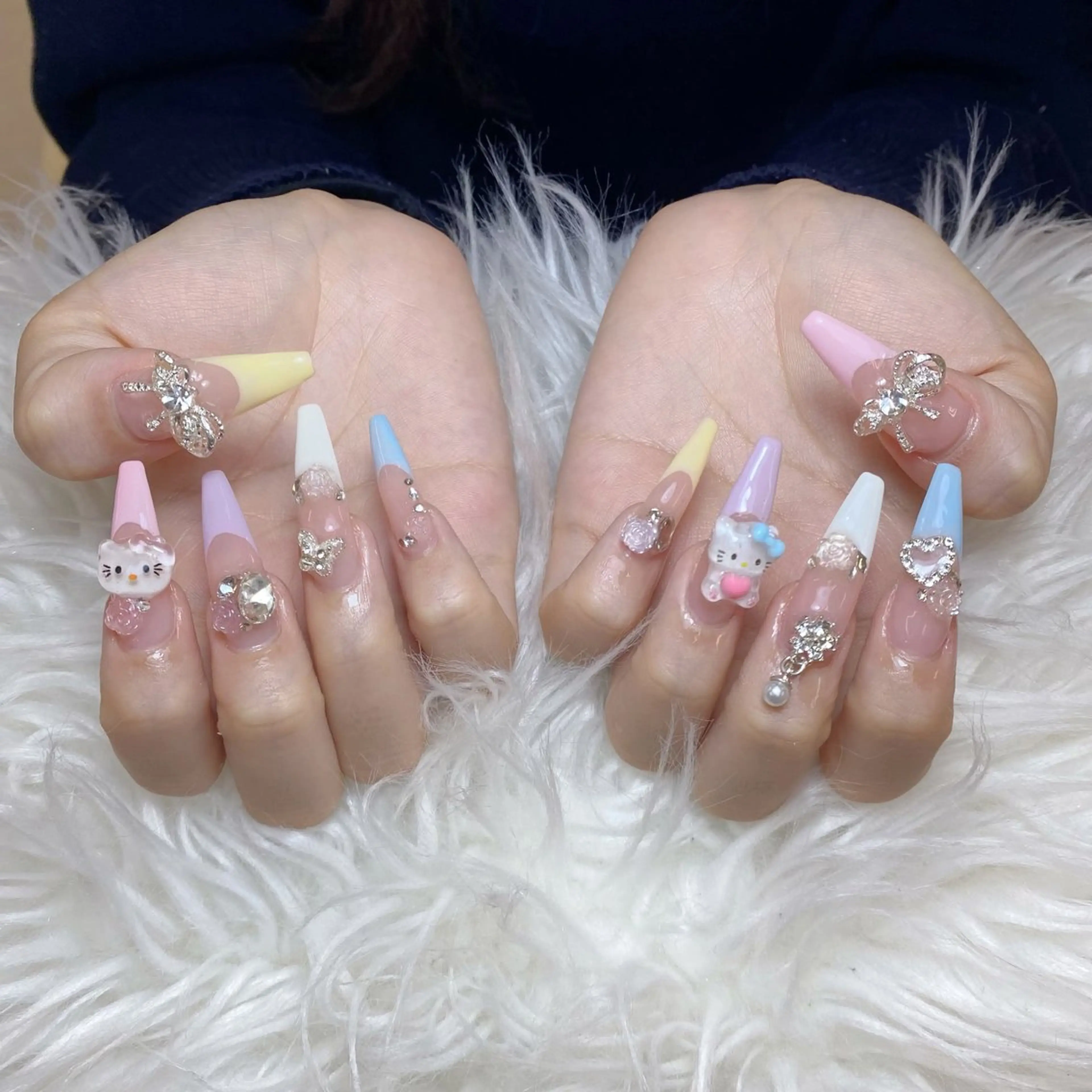ネイル ANH NAIL ゴテゴテ専門店💎のネイルデザイン