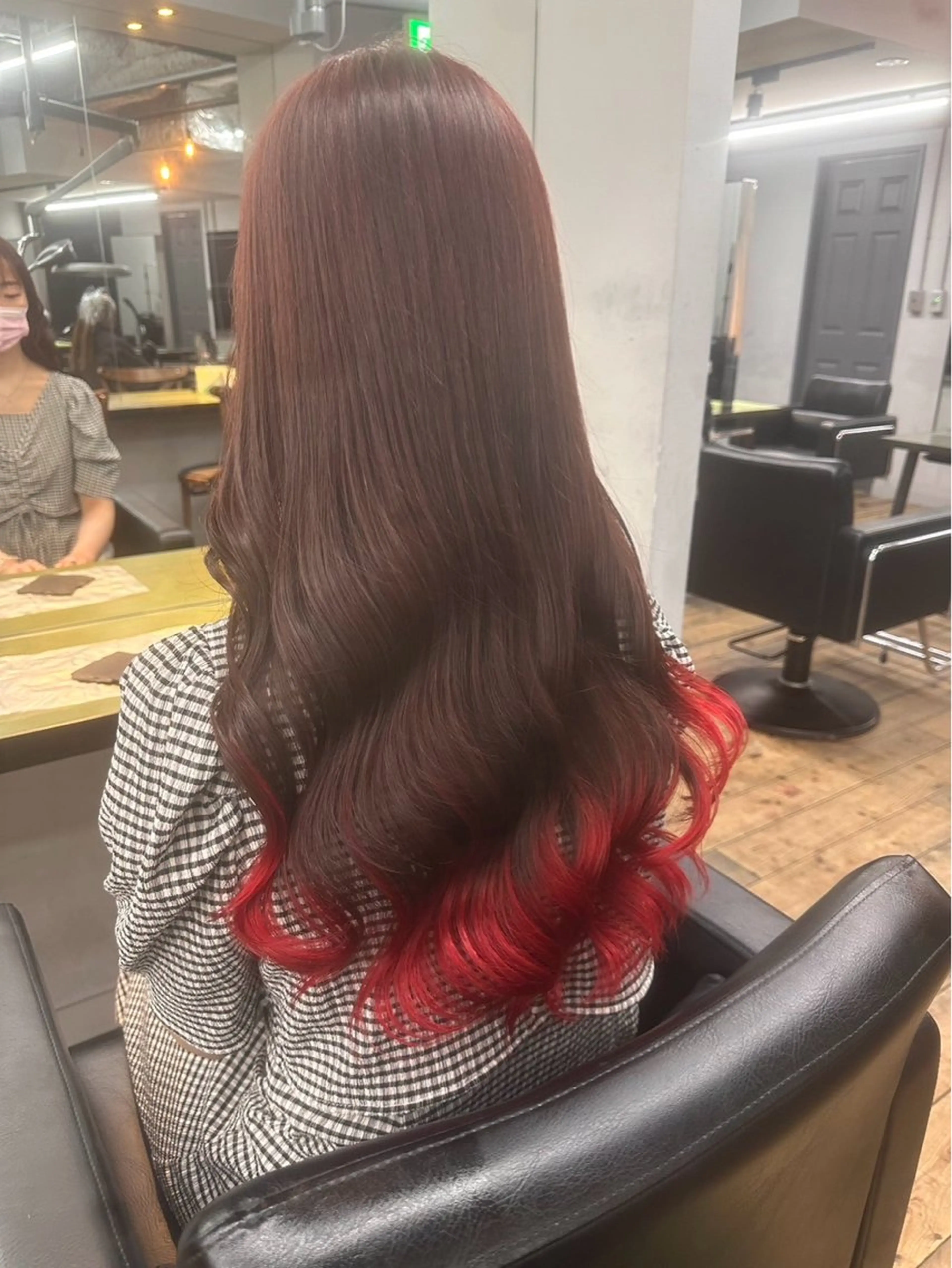 【メンズ・レディース】✂️カット➕🌼ブリーチ込デザインカラー✨️(3cm以内のリタッチも可‼️)の写真