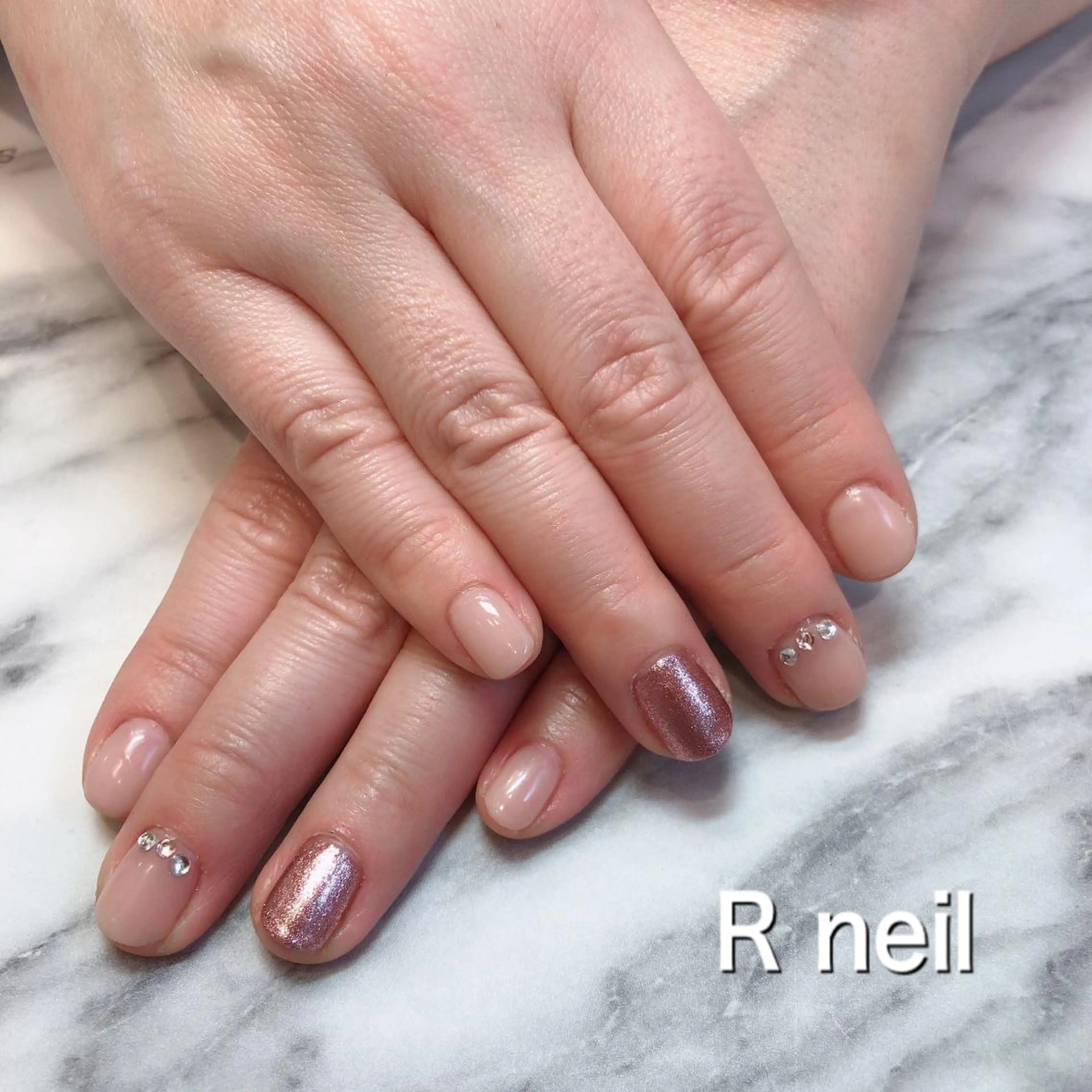 ネイル SUN&MOON所属・SUN&MOON REOのネイルデザイン