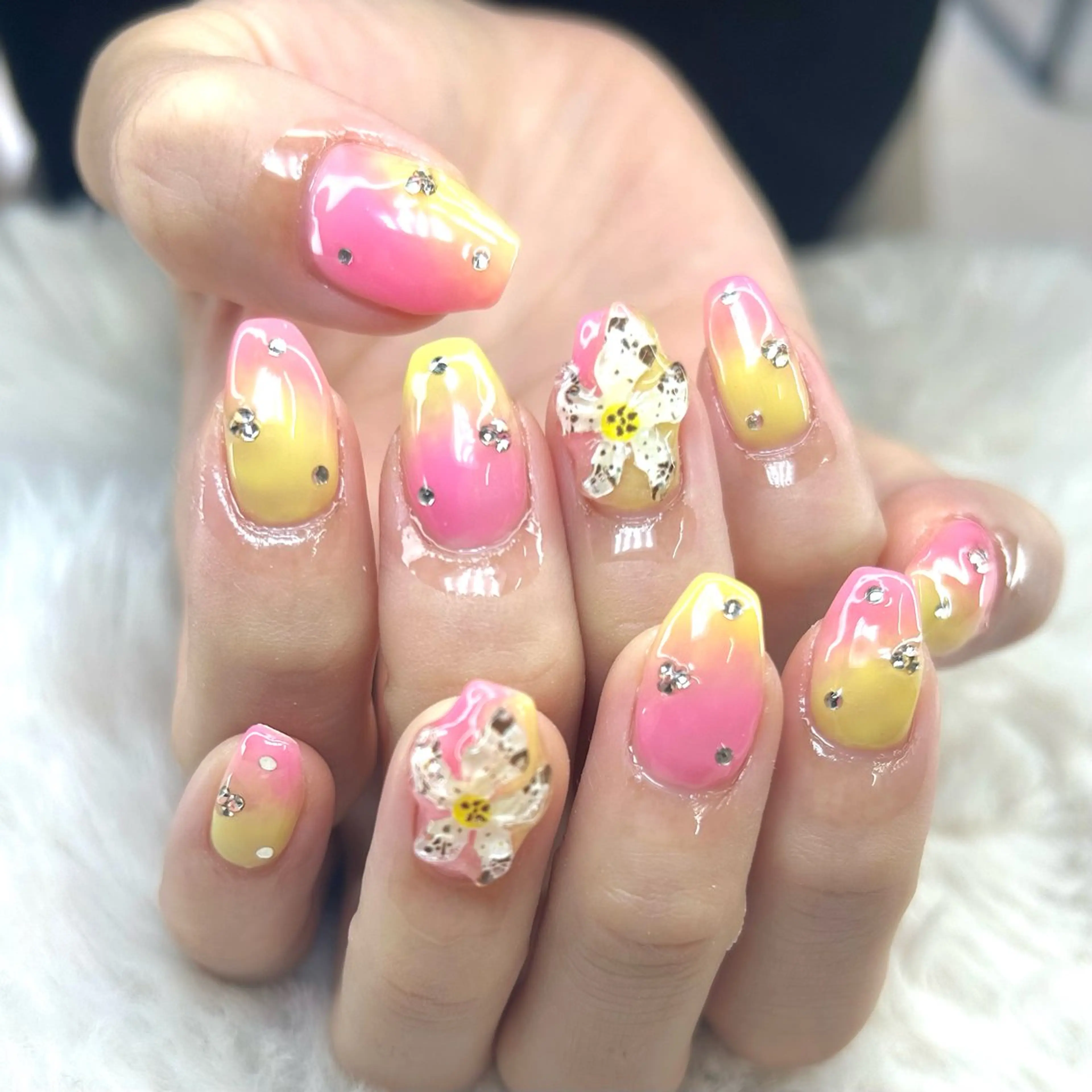 ネイル ハンドネイル yamane de  salonのネイルデザイン