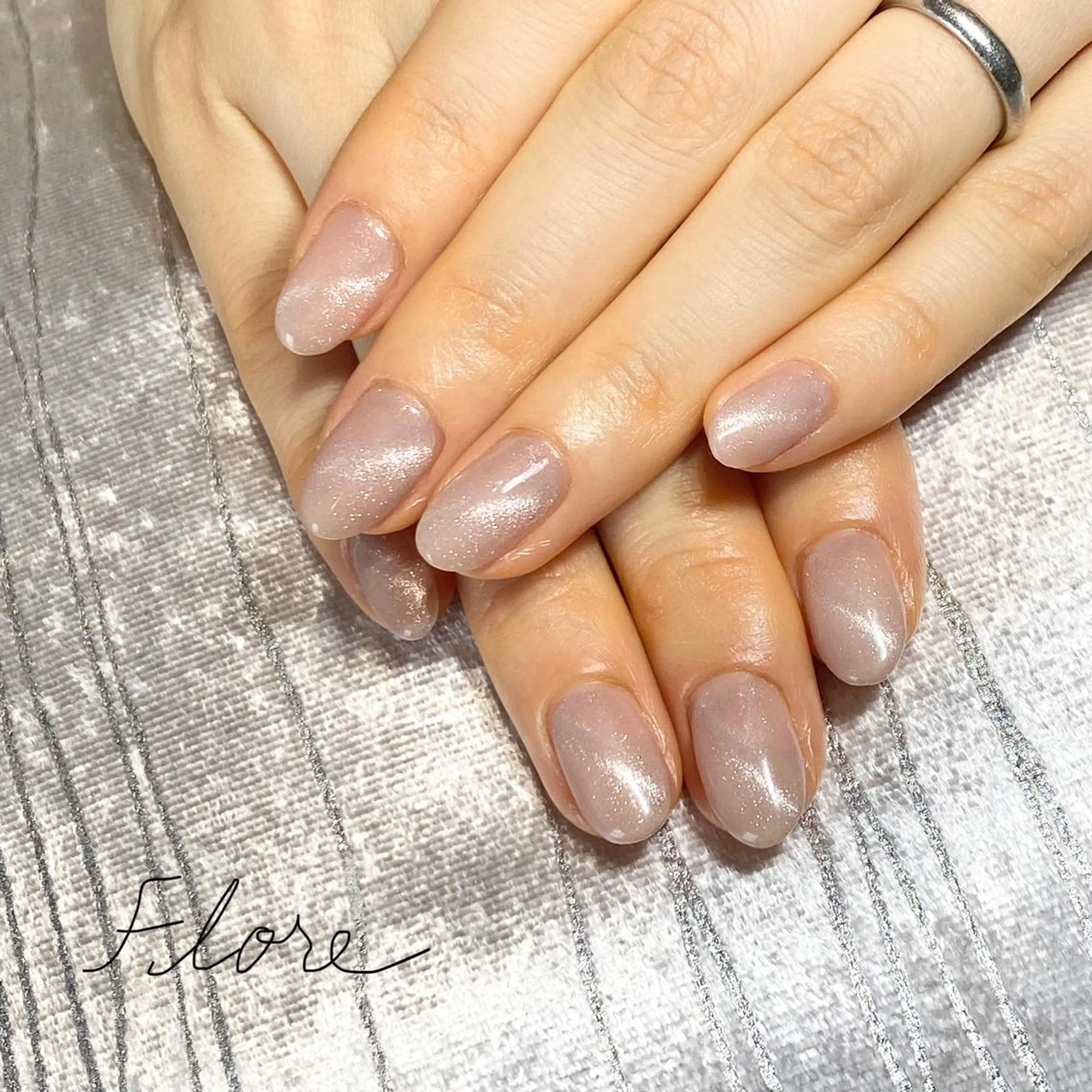 ネイル Flore (フロール)の眉毛・アイブロウイメージ