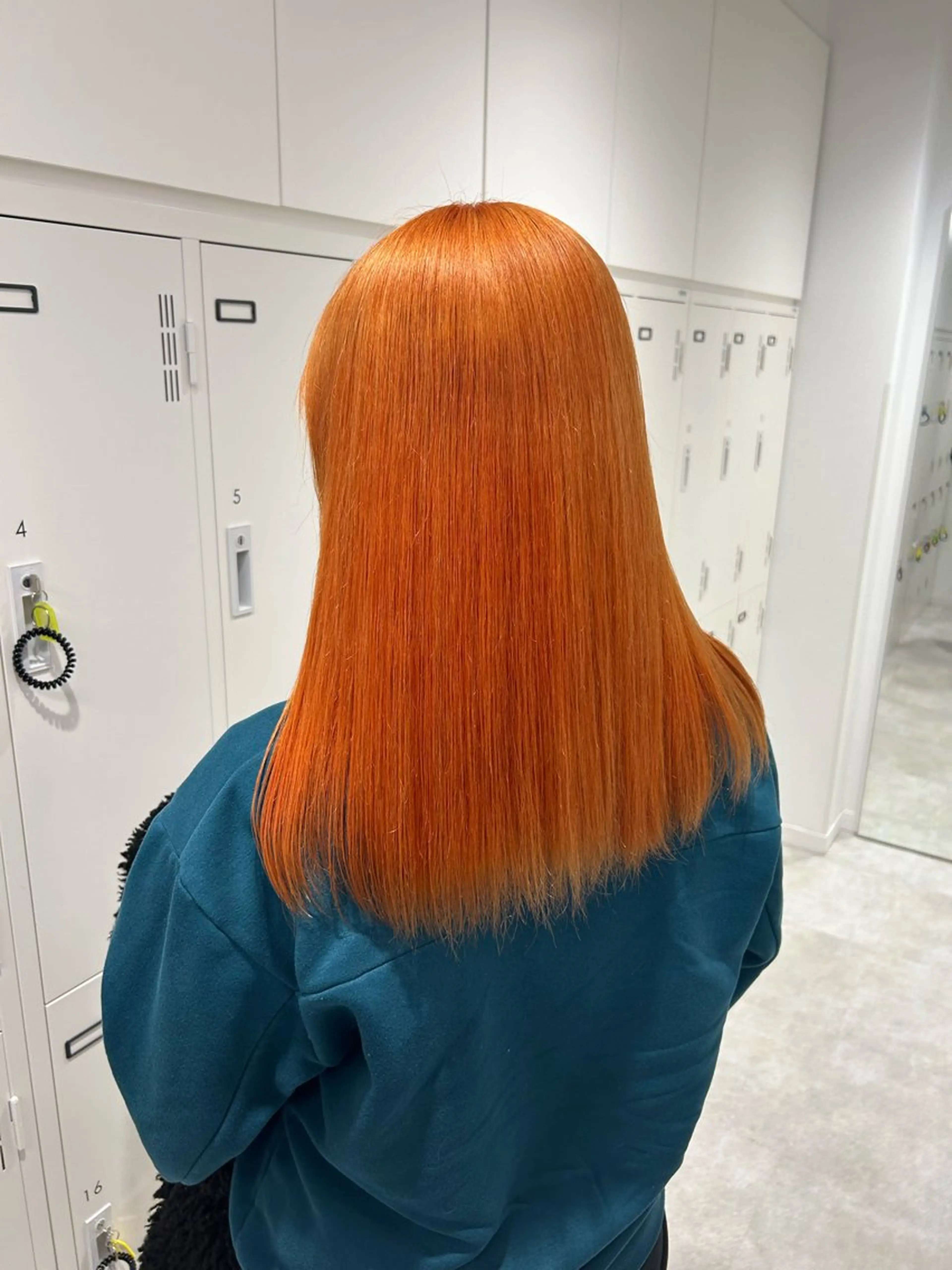 セミロング ヘアカラー トリートメント 透明感ハイトーン特化 /ケアブリーチ/莉駒のヘアスタイル