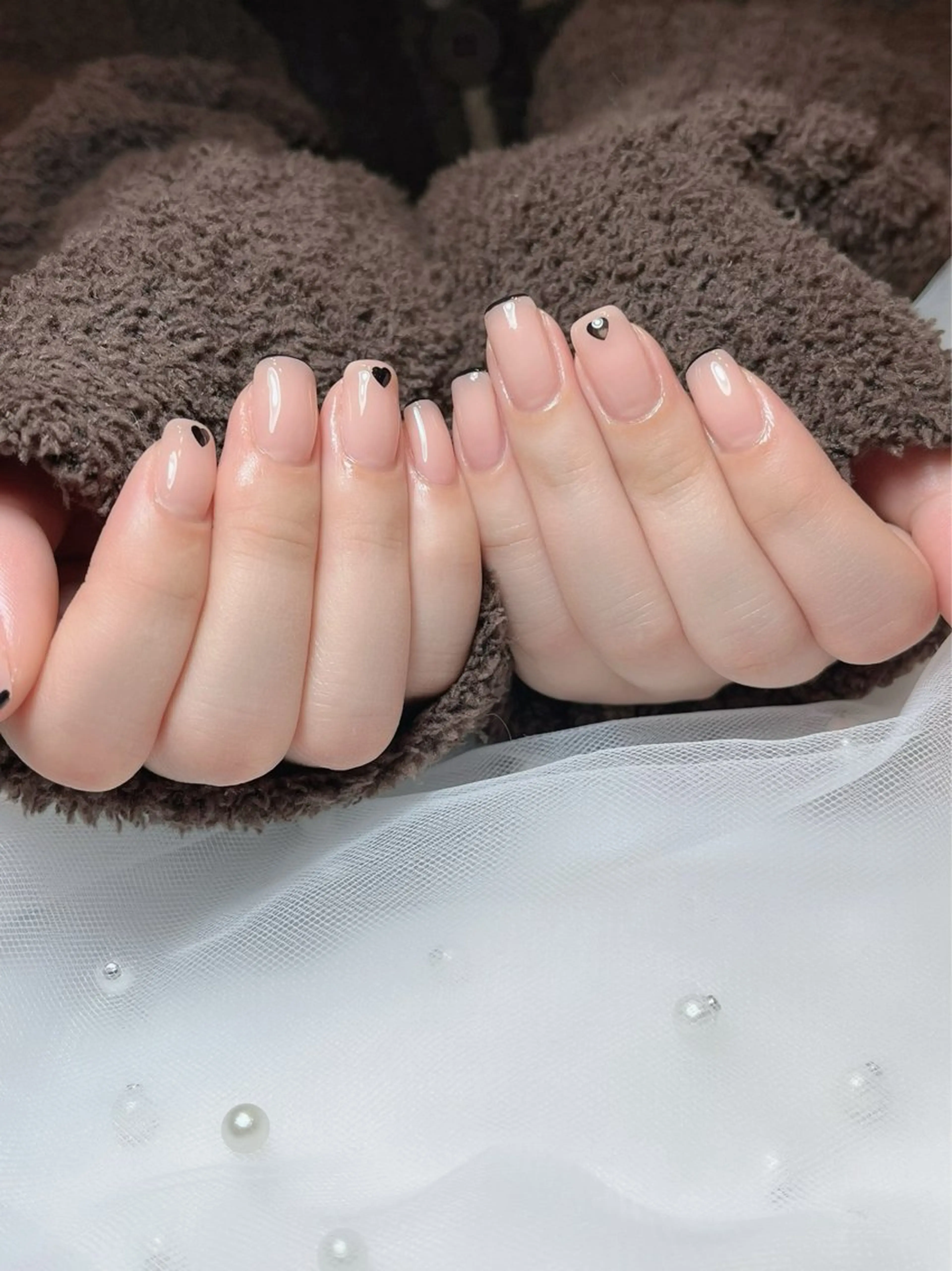 ネイル フレンチネイル ワンカラーネイル ピンク ハンドネイル フットネイル Amua.facial salon所属・Amua.ハーブ 新宿御苑駅前のエステ・リラクイメージ