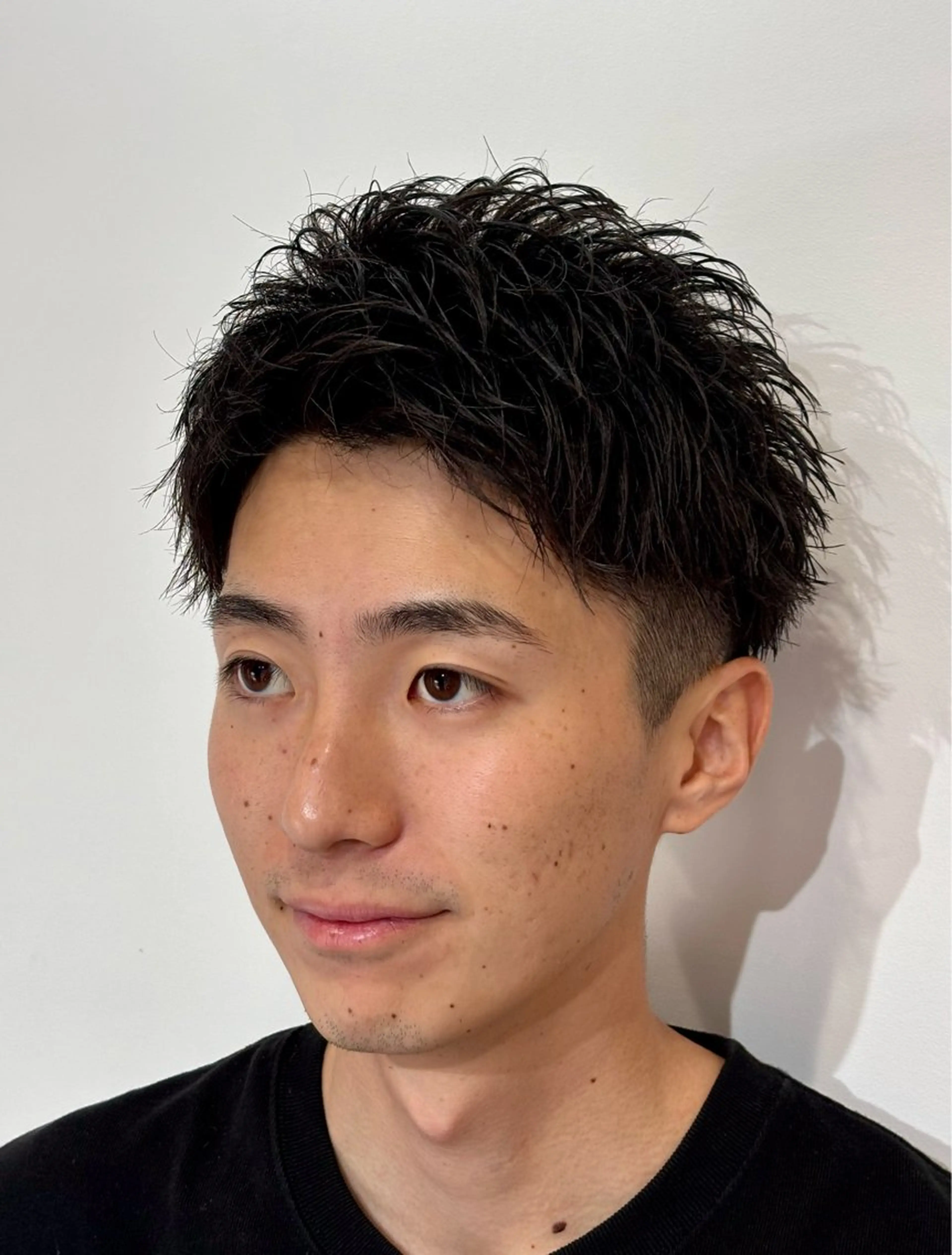 ショート メンズ アップバング メンズショート ショートヘア カット トリートメント 【店長】メンズ職人 短髪　ハイトーン🔥のヘアスタイル