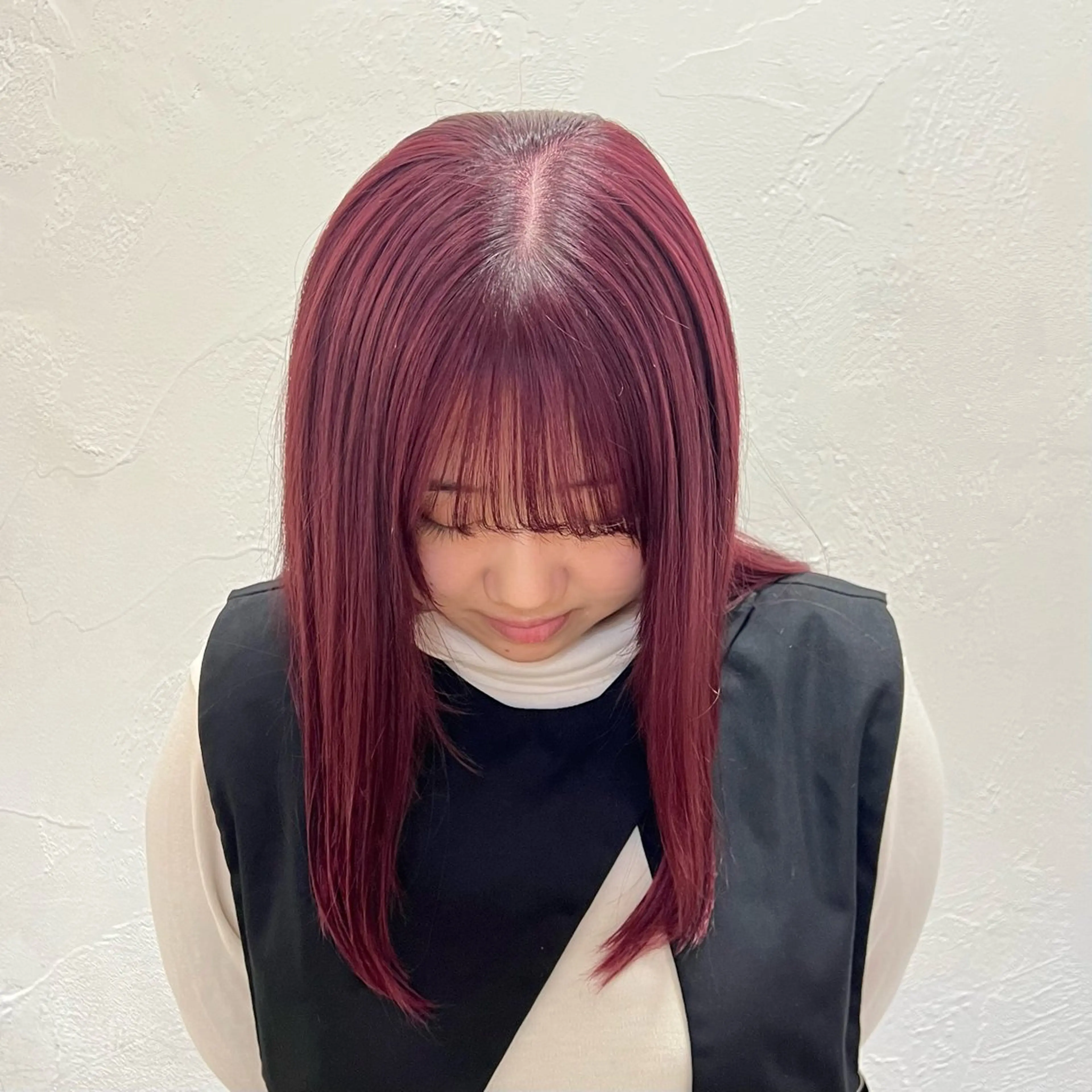 ミディアム カラー ヘアカラー トリートメント Lomalia もえかのヘアスタイル