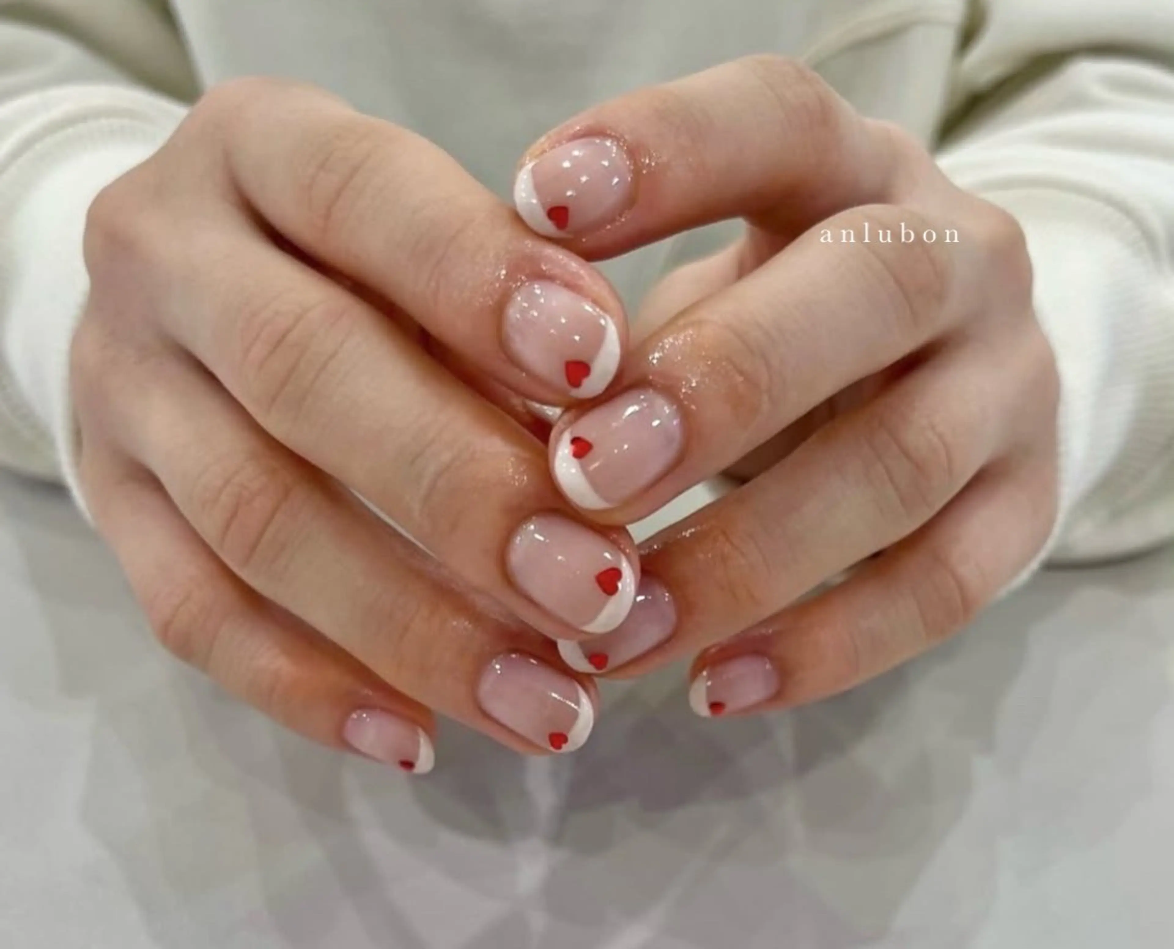 ショート ハンドネイル アンルボネイル&アイラッシュ所属・anlubon /Jr.ネイリストのネイルデザイン