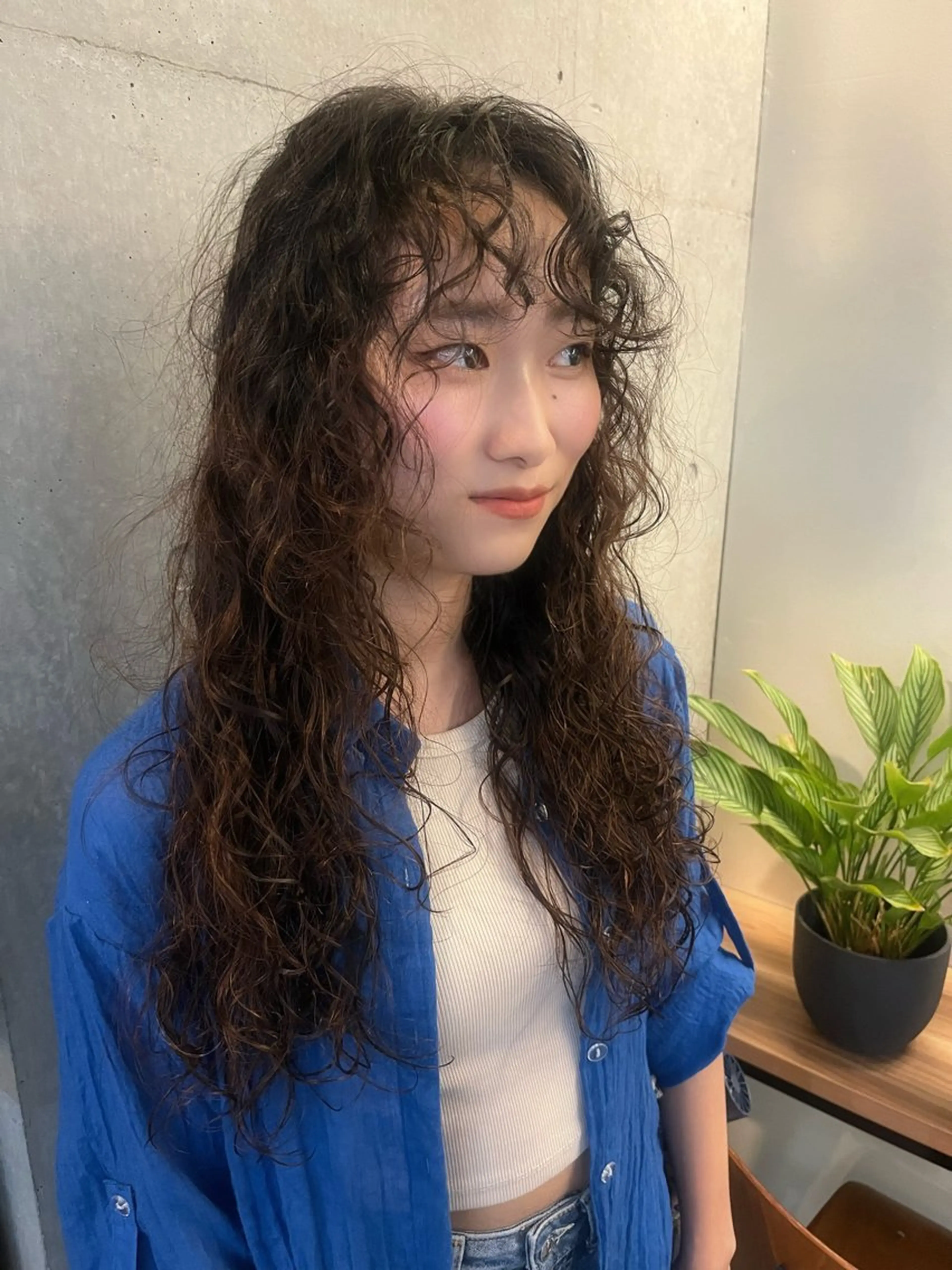 ロング パーマ 無料カット/ハイ トーンカラー/きらのヘアスタイル