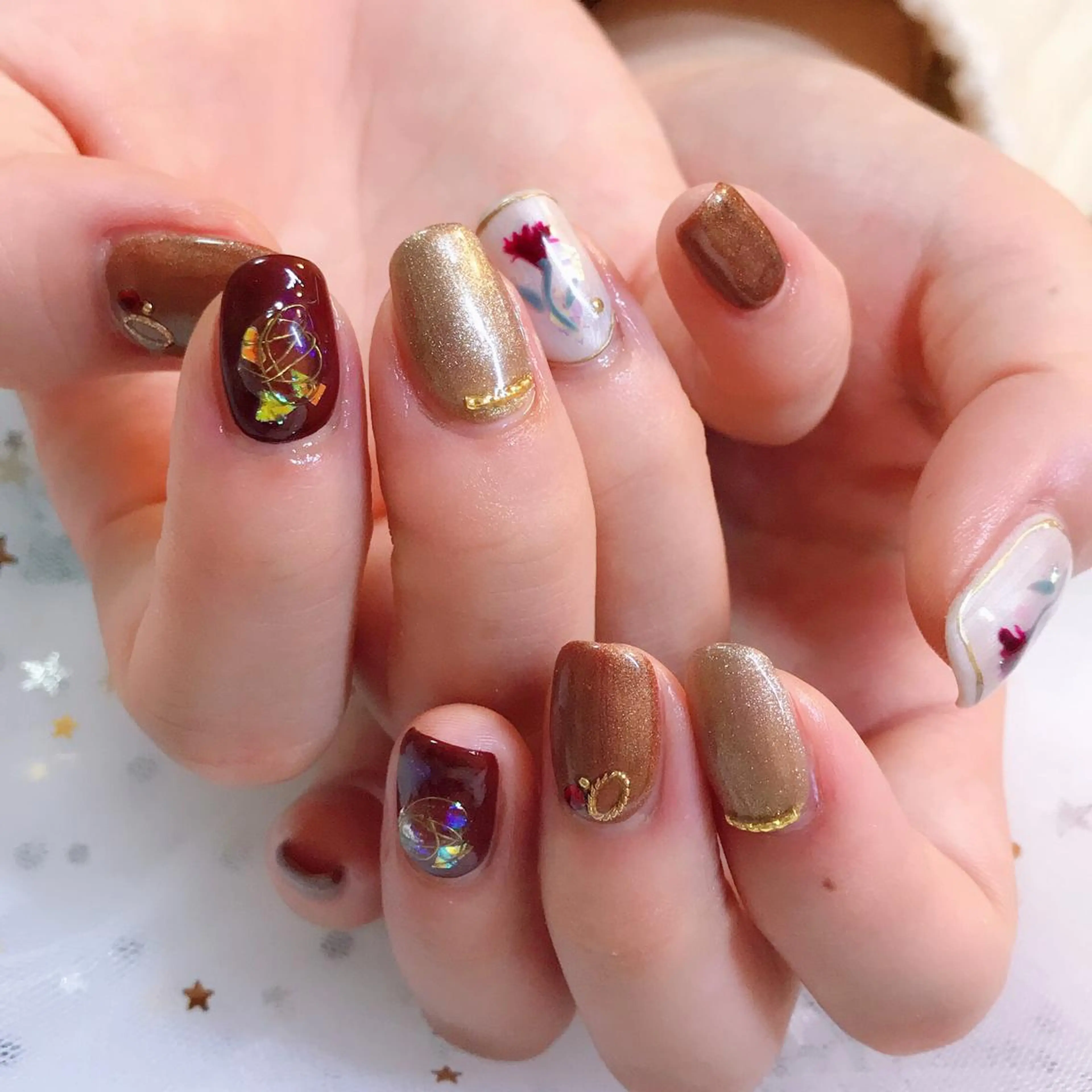 カラー ネイル Q Free nailsのネイルデザイン