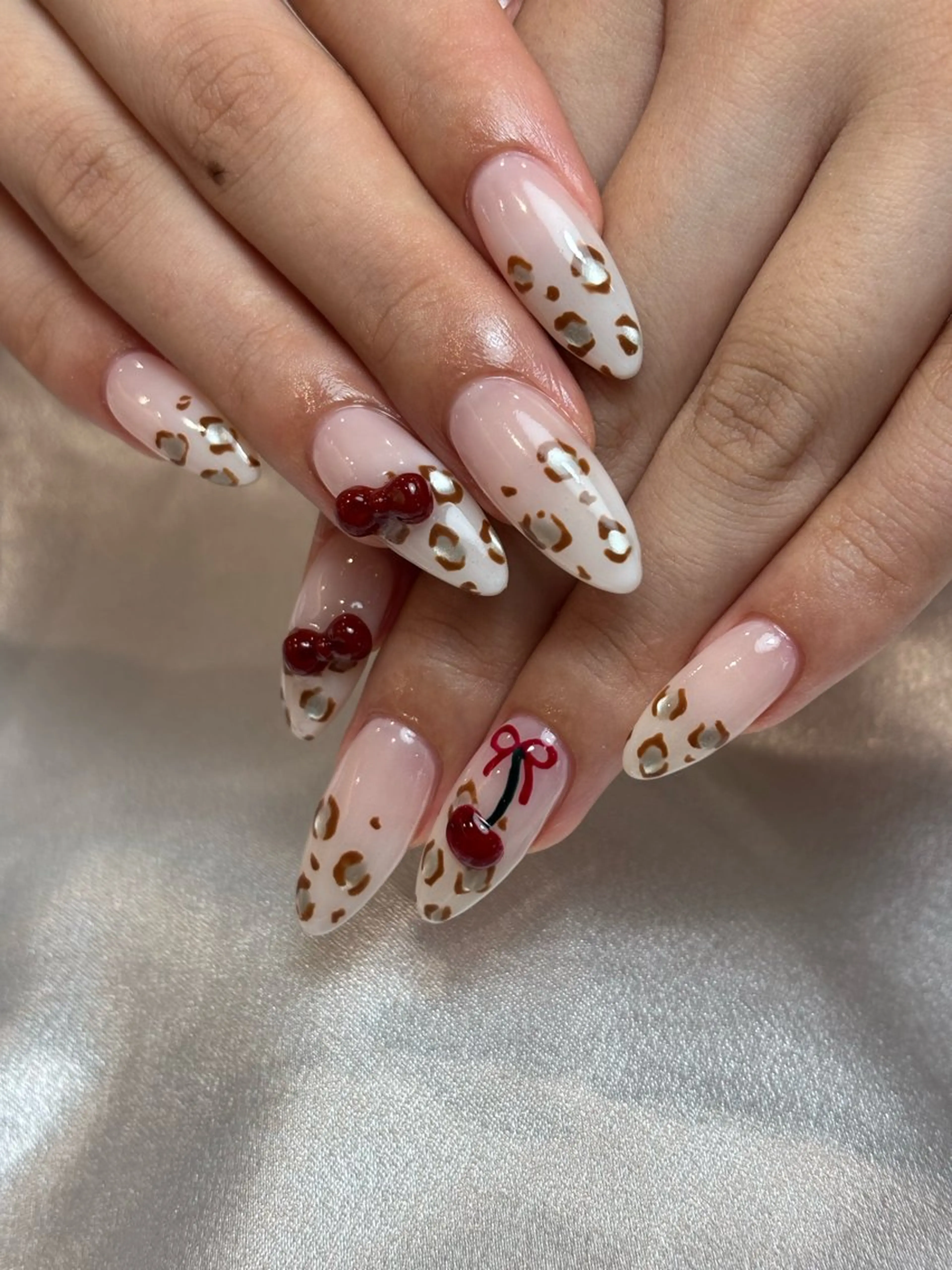 ネイル ハンドネイル tote. airiのネイルデザイン