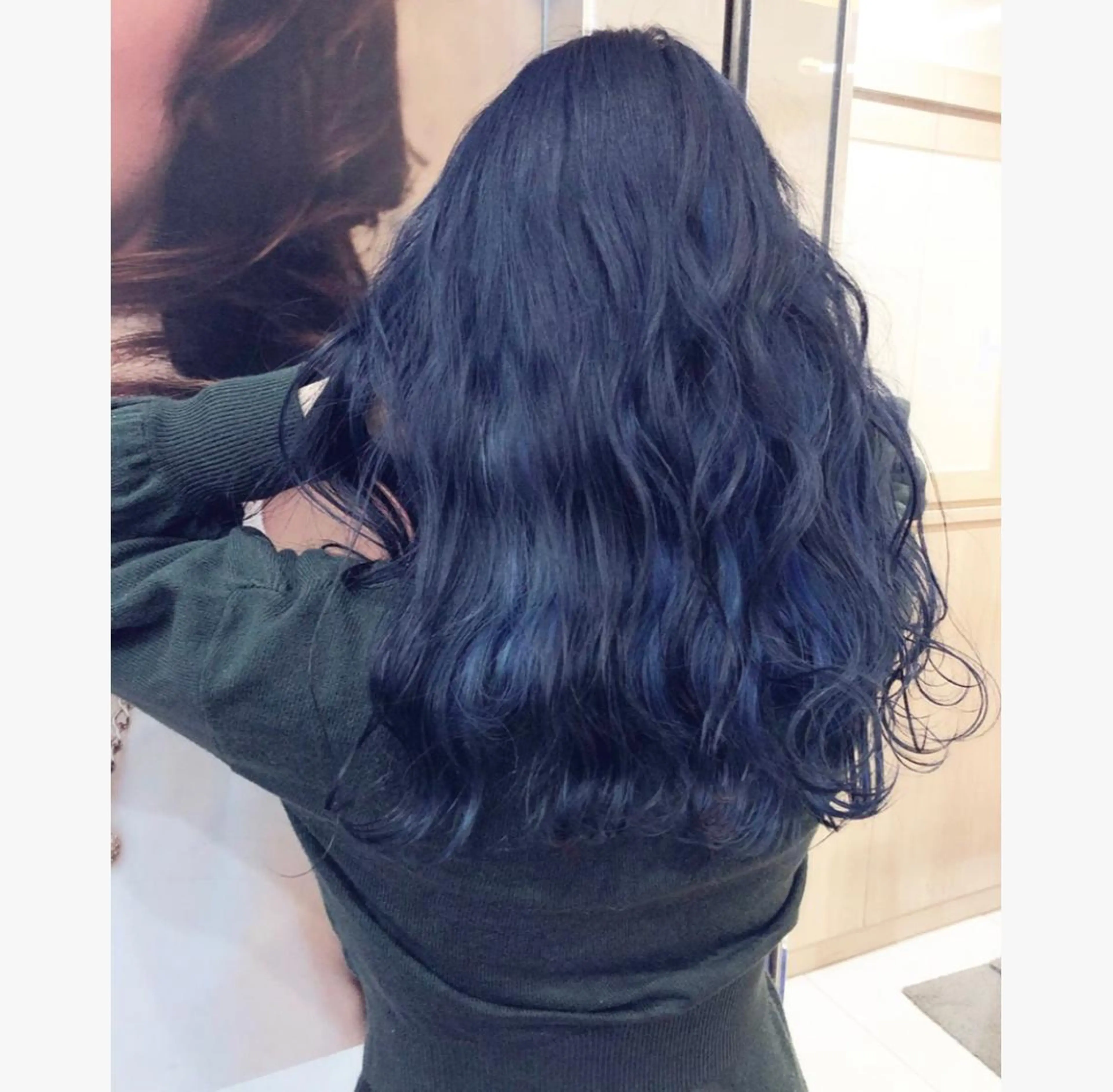 ロング カラー 店長ハイトーンカラー 柞山史奈のヘアスタイル