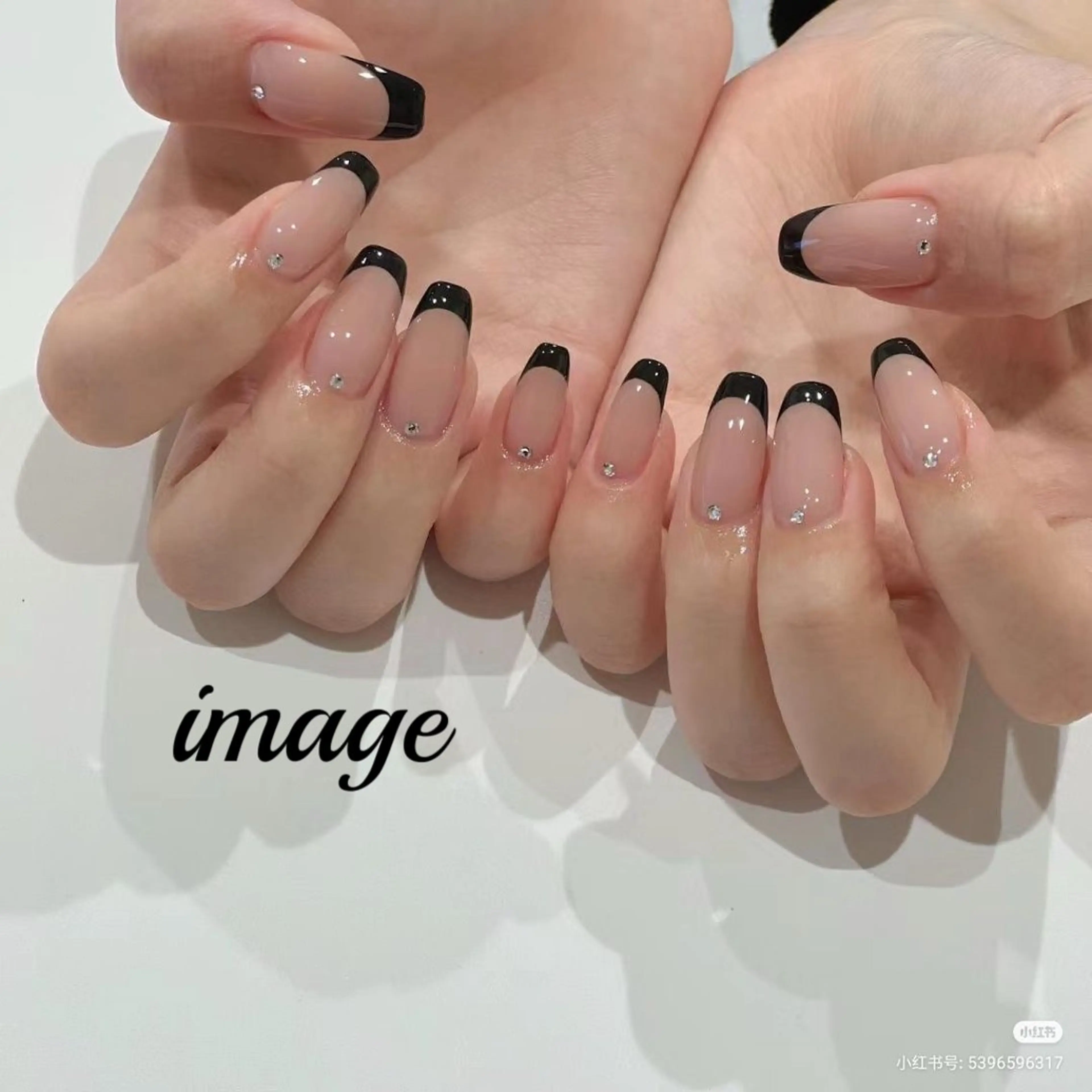 ネイル フレンチネイル ミンクスタイル赤坂店所属・minkstyle えりかのネイルデザイン