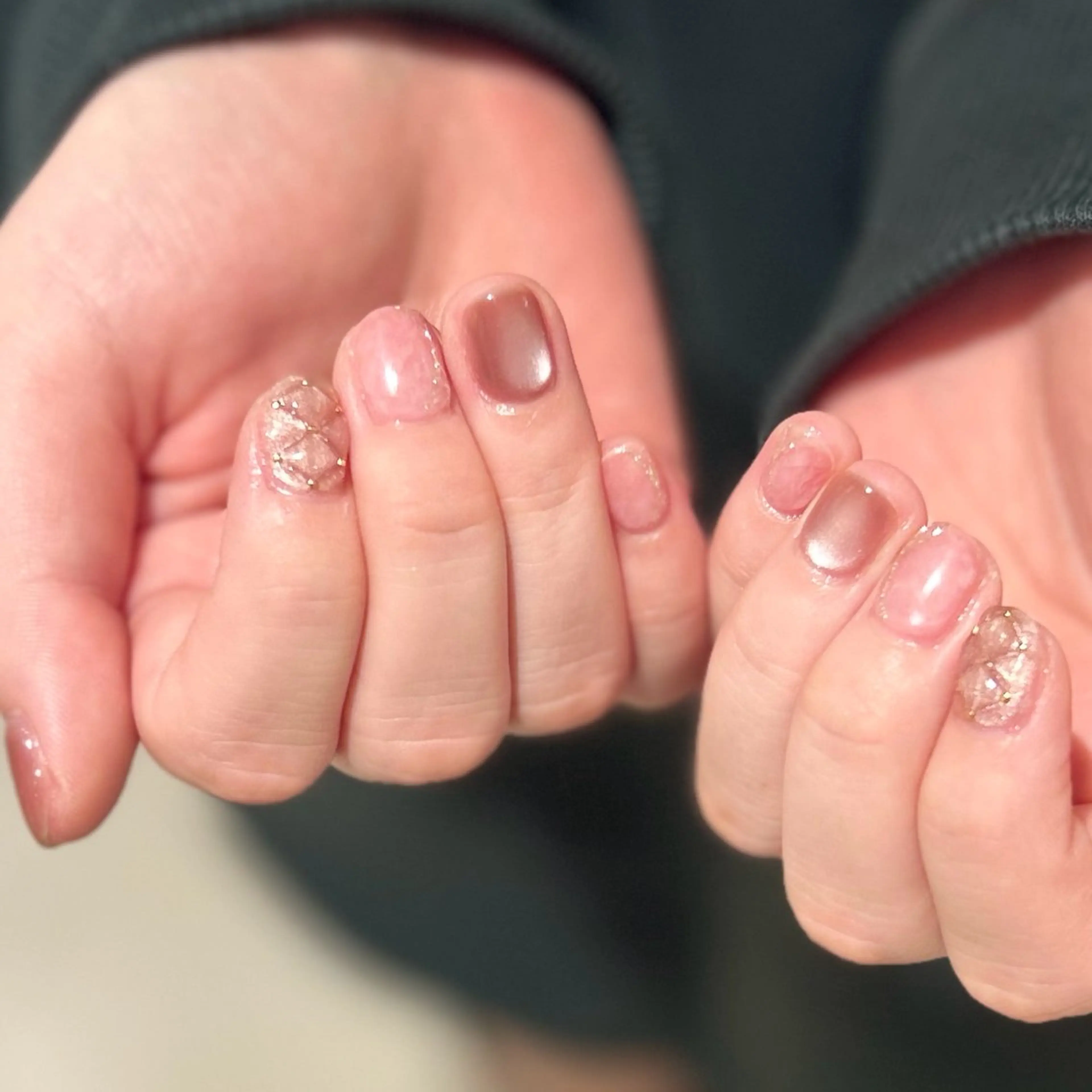 ネイル 山田 桃樺の眉毛・アイブロウイメージ