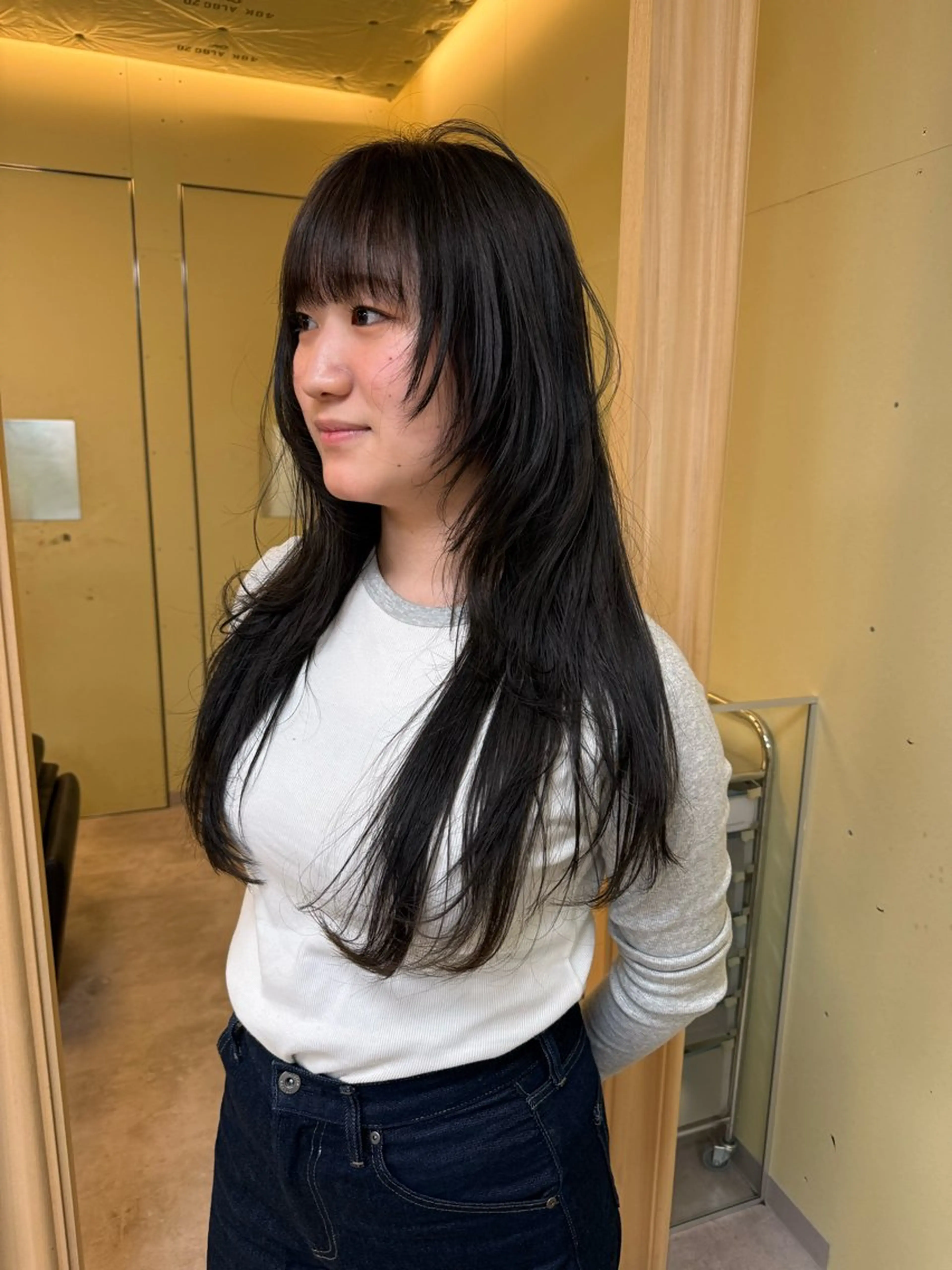 ロング カラー カット ヘアカラー トリートメント 伶風/ボブ/ ハッシュカットのヘアスタイル