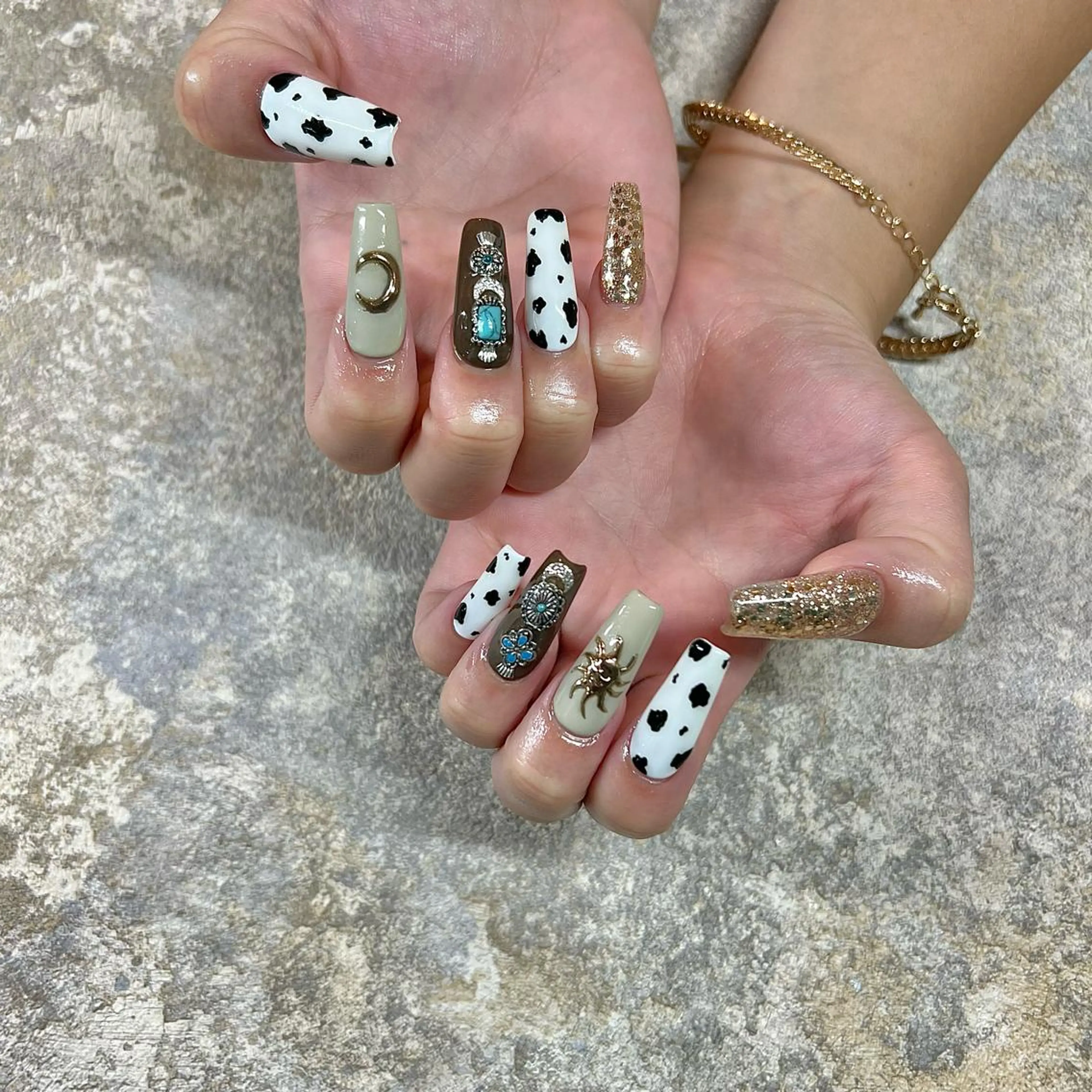 ネイル Nes.nail所属・🌼Nomura Yuko🌷のネイルデザイン