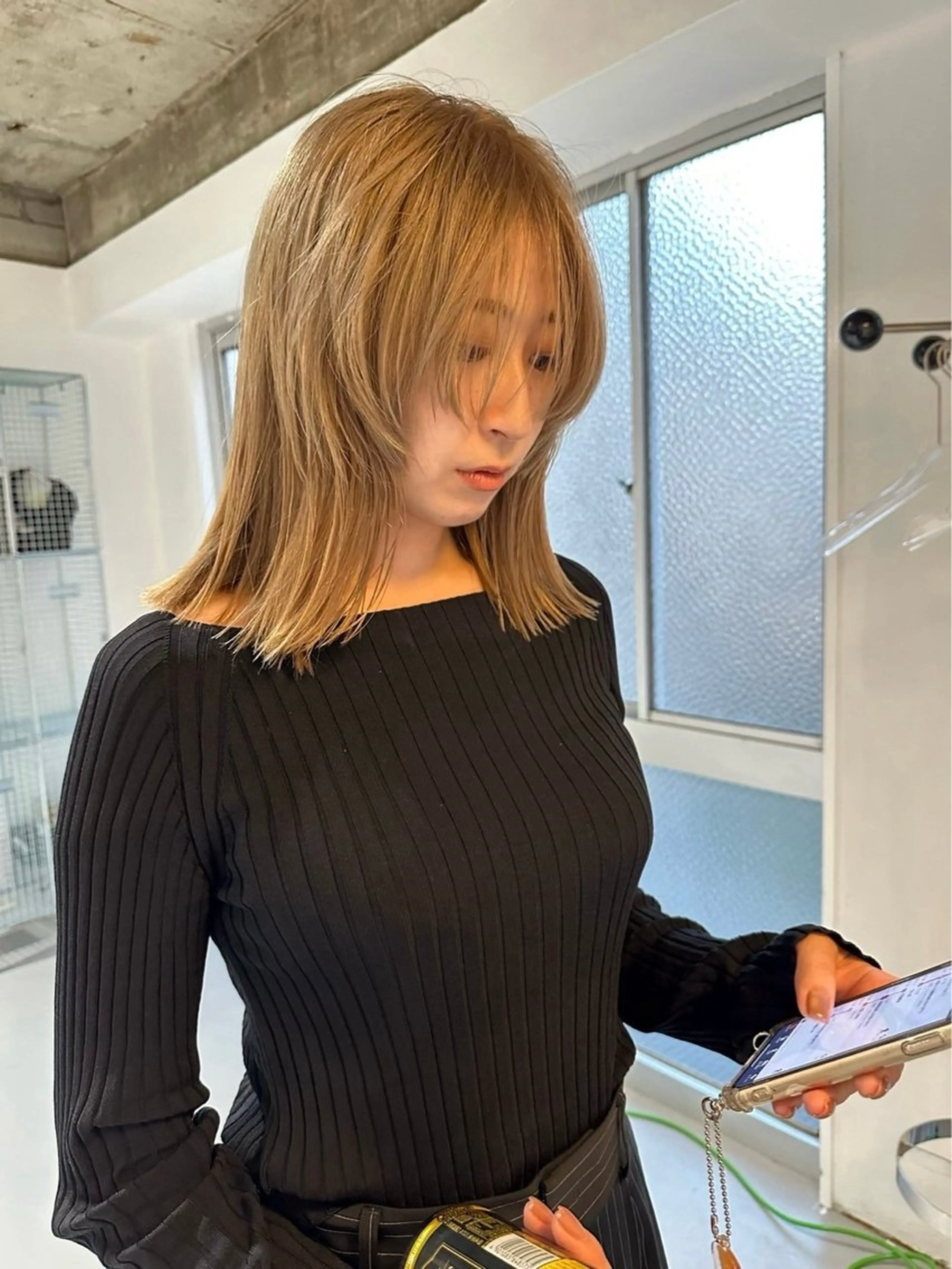 ミディアム CAMINO REAL所属・natsumi zenshoのヘアスタイル