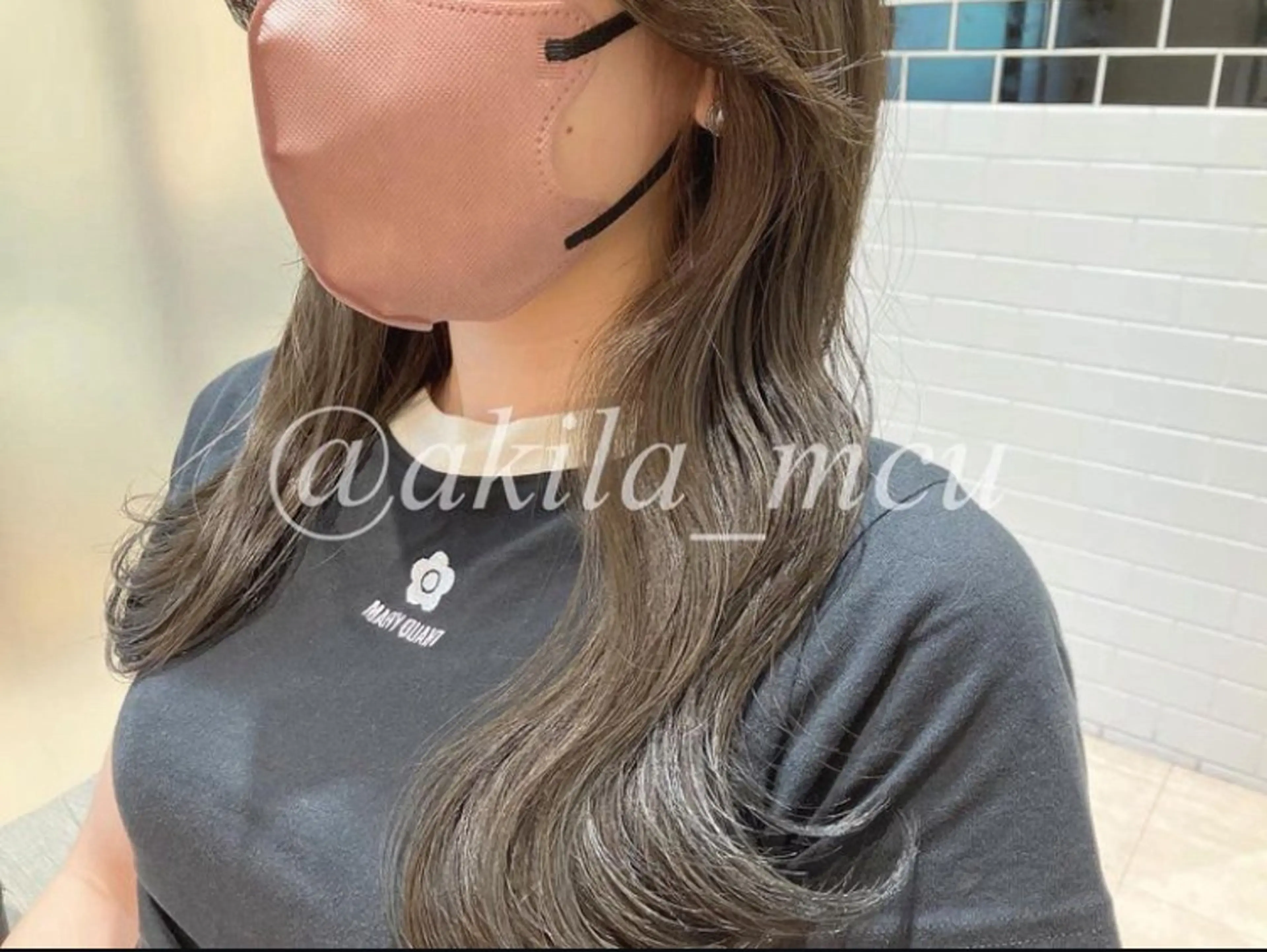 ロング カラー ヘアアレンジ アッシュ ブリーチ 透明感カラー グレージュ ブリーチなしカラー エグチ アキラのヘアスタイル