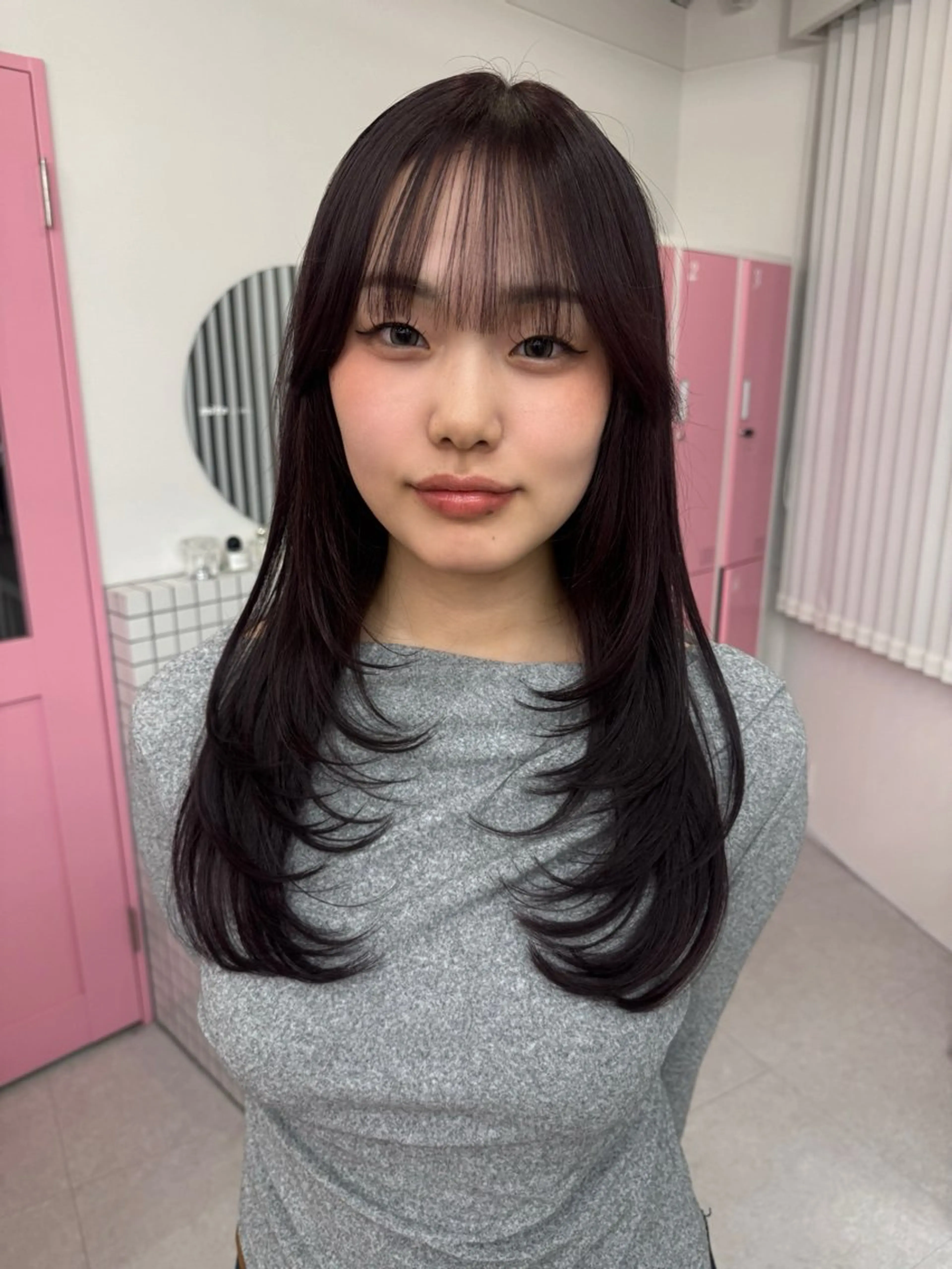 ロング レイヤーカット カット トリートメント レイヤーカット/透明 感カラー/saraのヘアスタイル