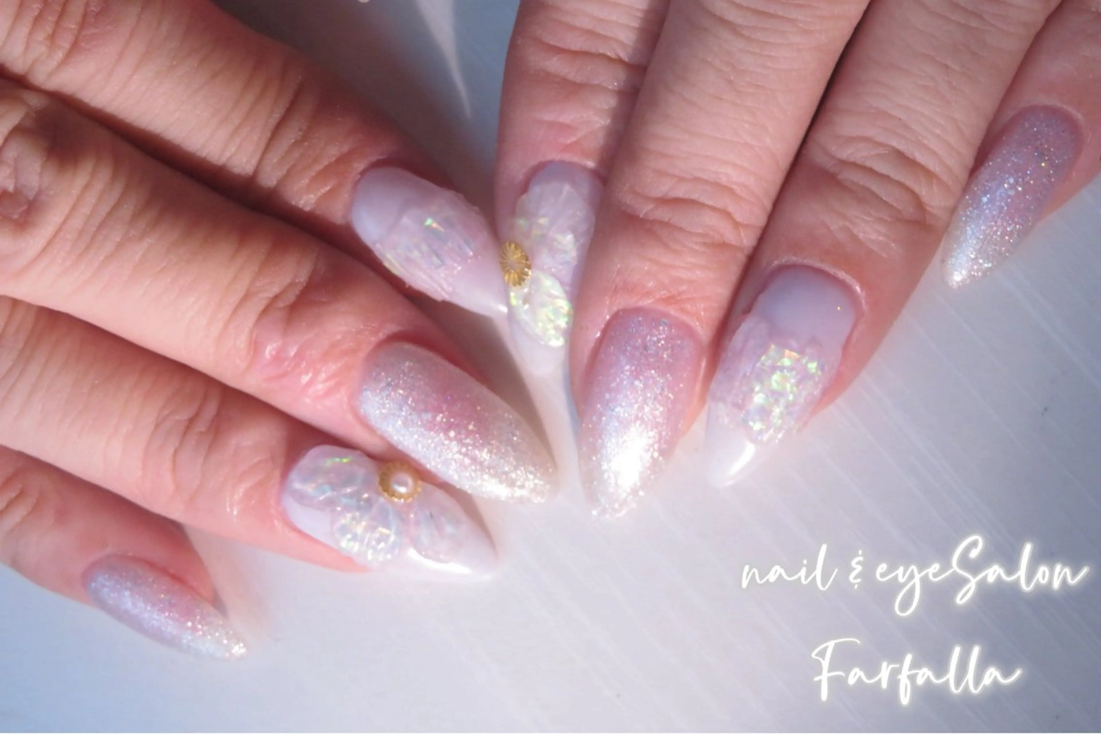 ネイル Farfalla Kieのネイルデザイン