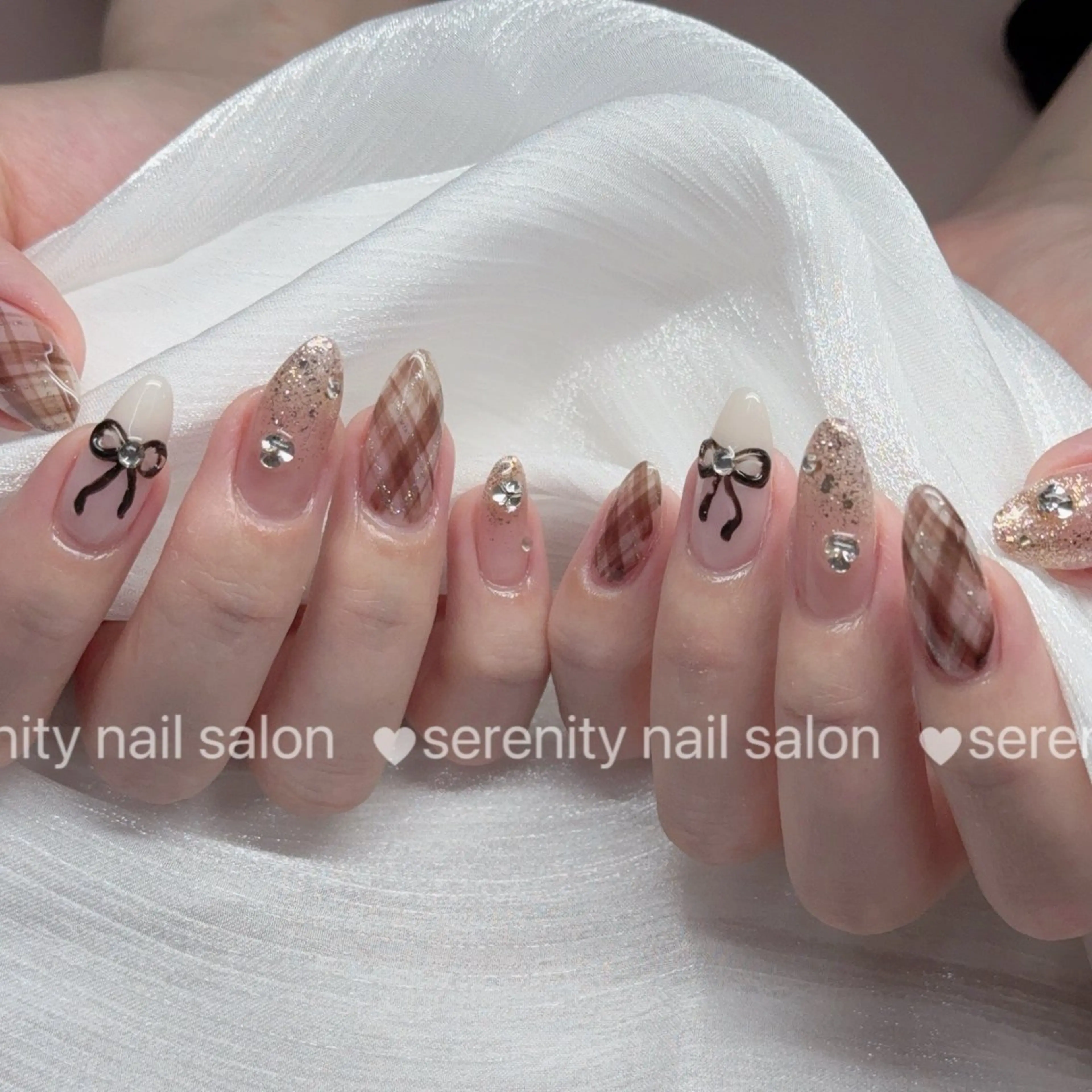 ネイル ハンドネイル ハンドケア ✨Serenity Nail salonのネイルデザイン