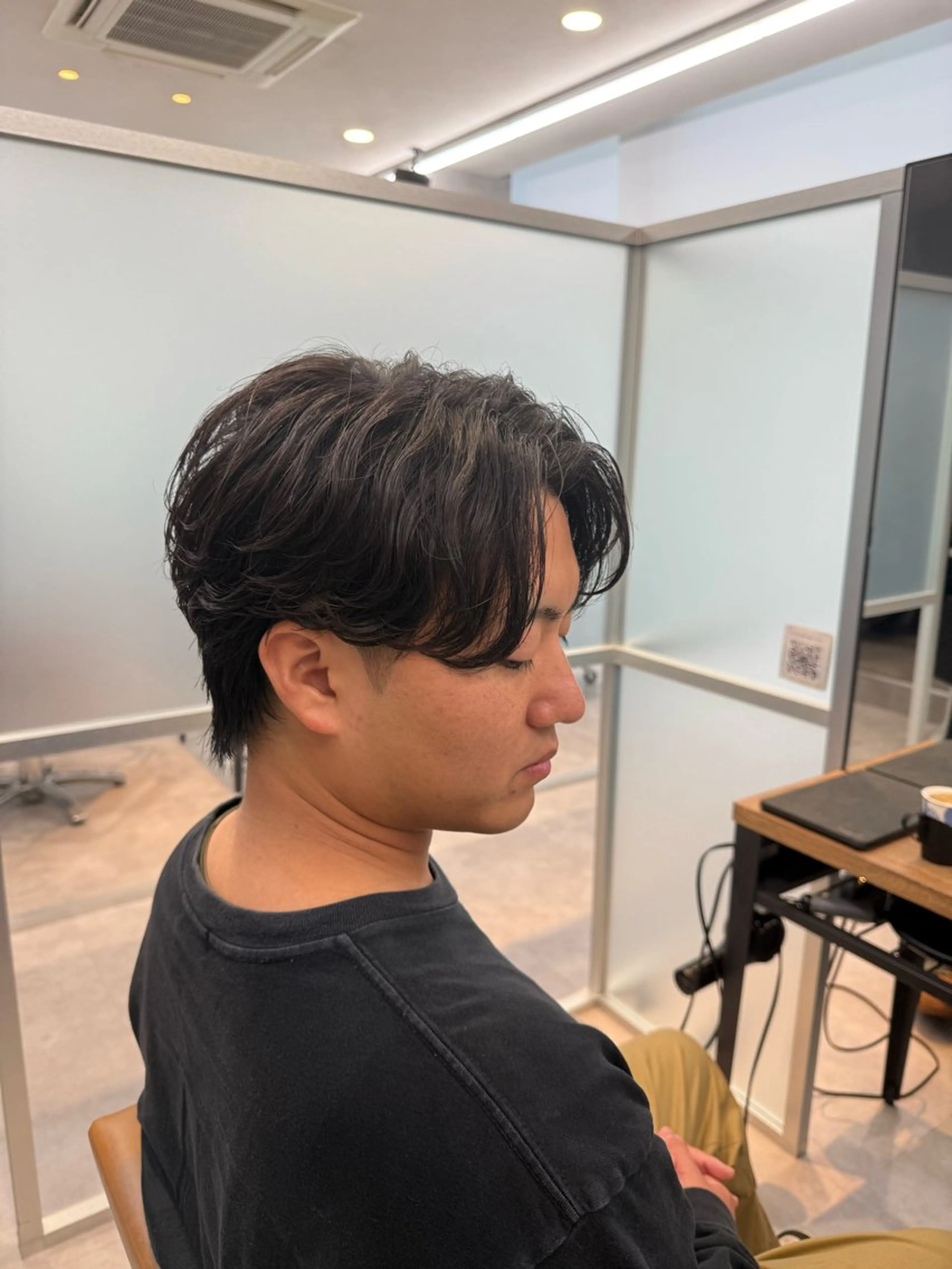 ショート パーマ メンズ センターパート フェザーパーマ メンズパーマ カット パーマ メンズパーマ職人/ 天神/tatsukiのヘアスタイル