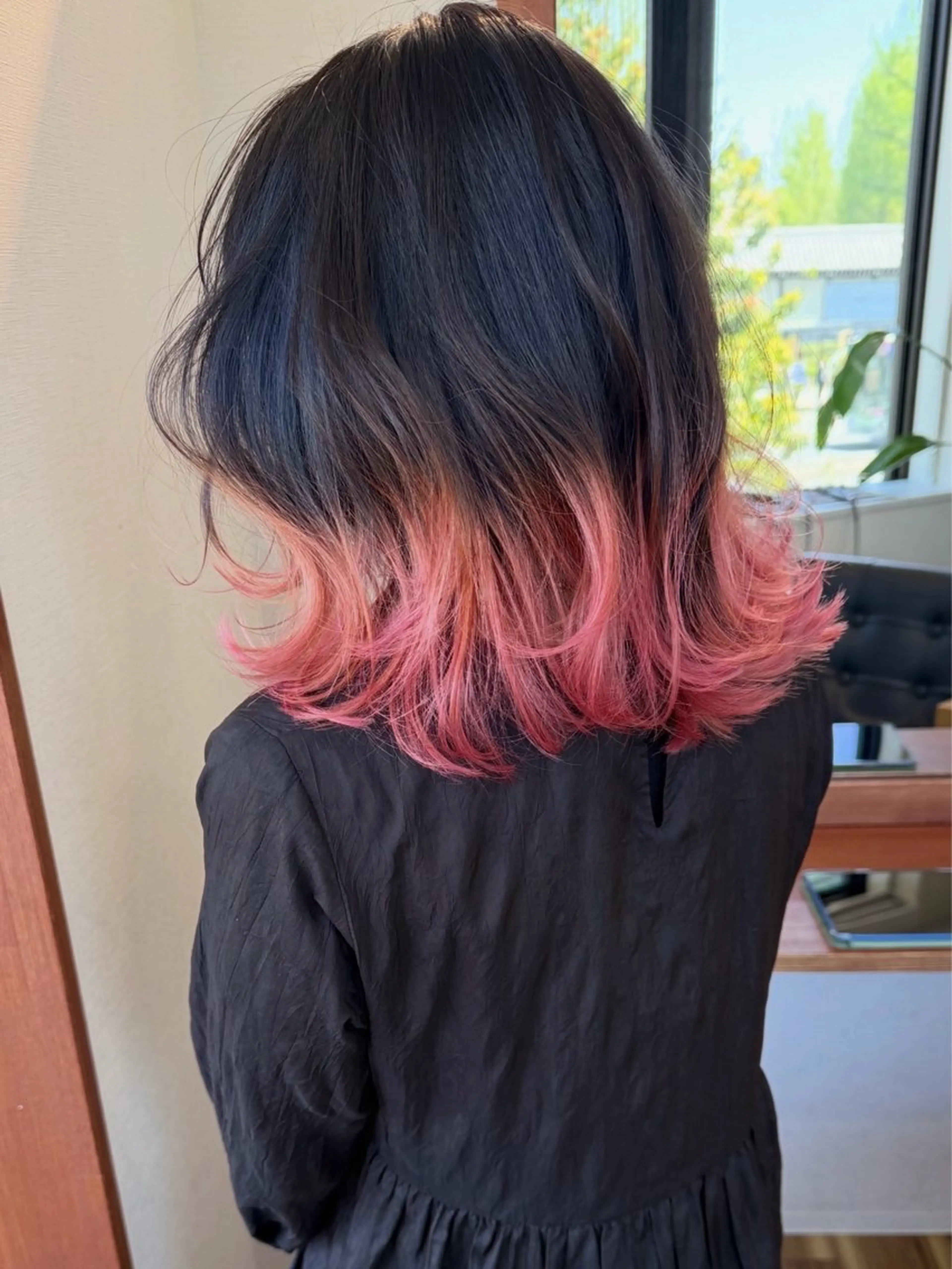 ミディアム カラー カット ヘアカラー トリートメント 田室 和幸のヘアスタイル