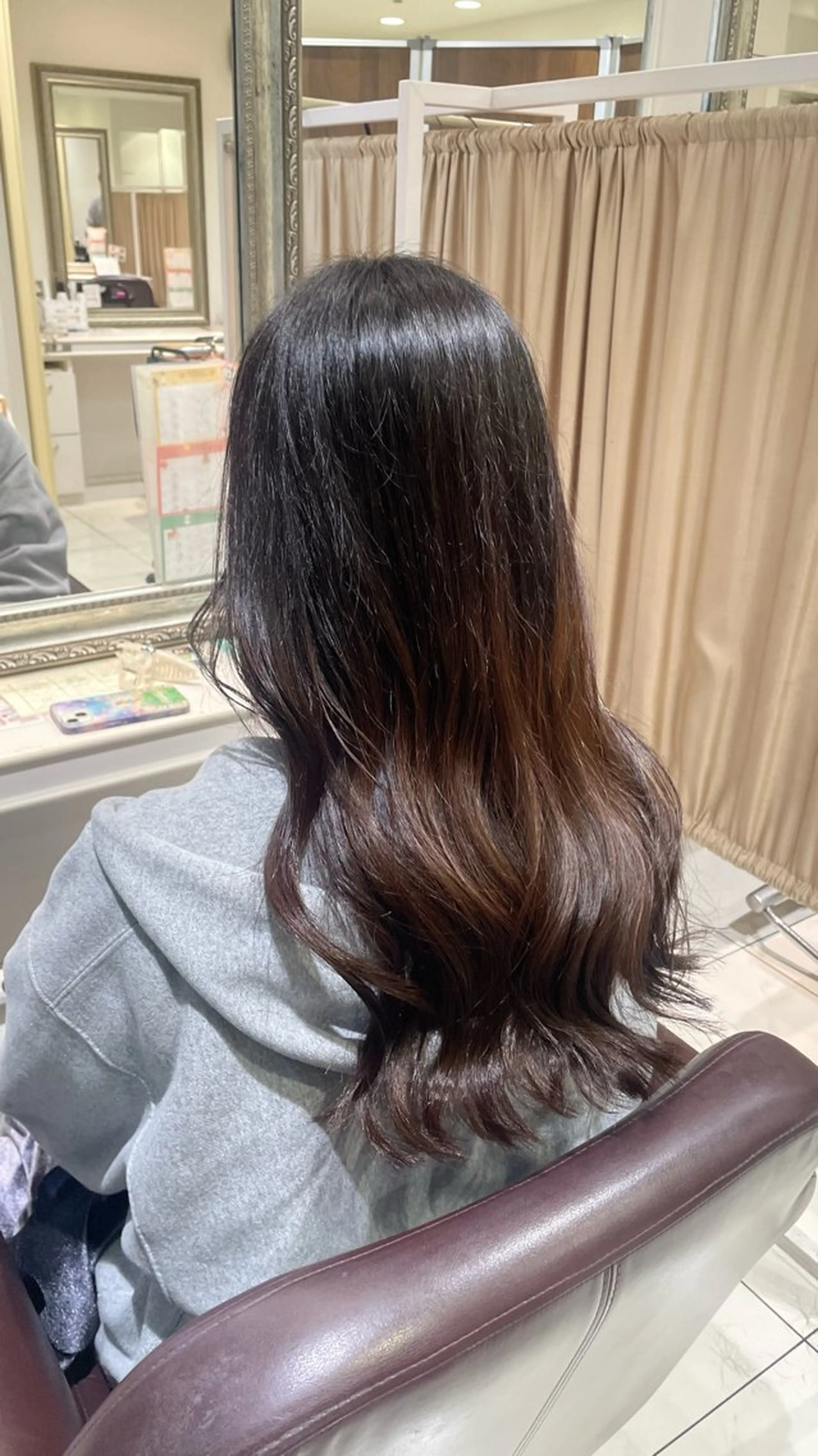 ロング 前田 夏実/メンズカットのヘアスタイル