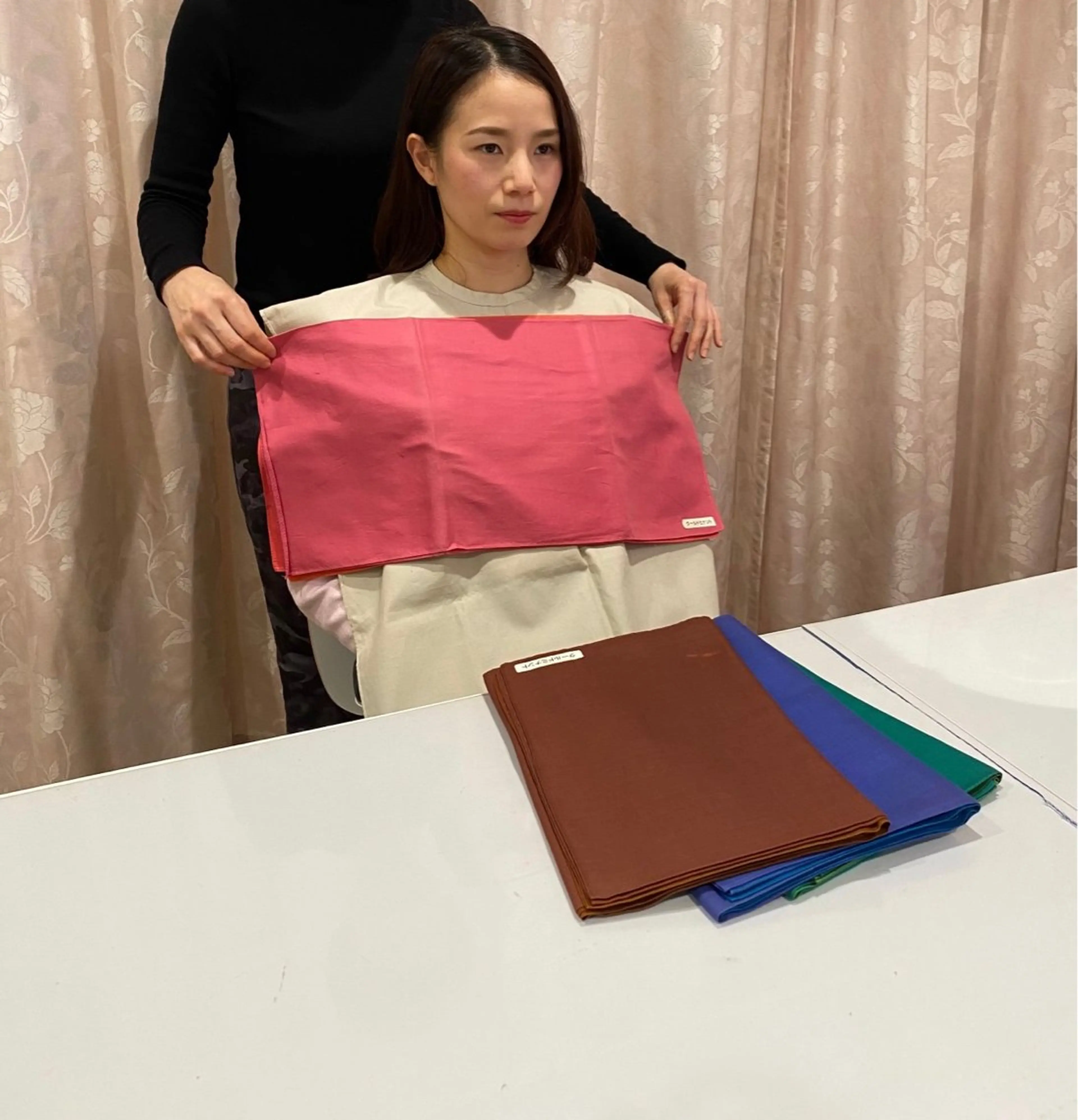 お客様に似合うカラー診断［お一人様］の写真