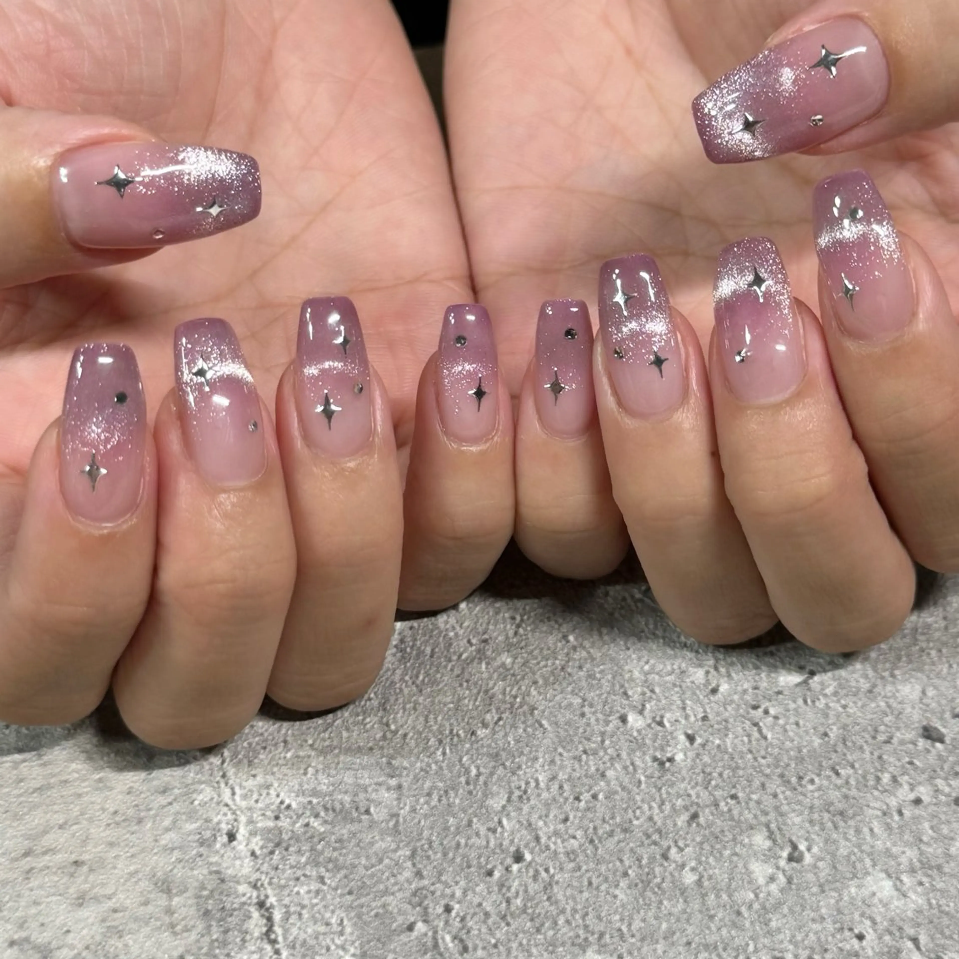 ネイル ジェルネイル 東 千夏のネイルデザイン