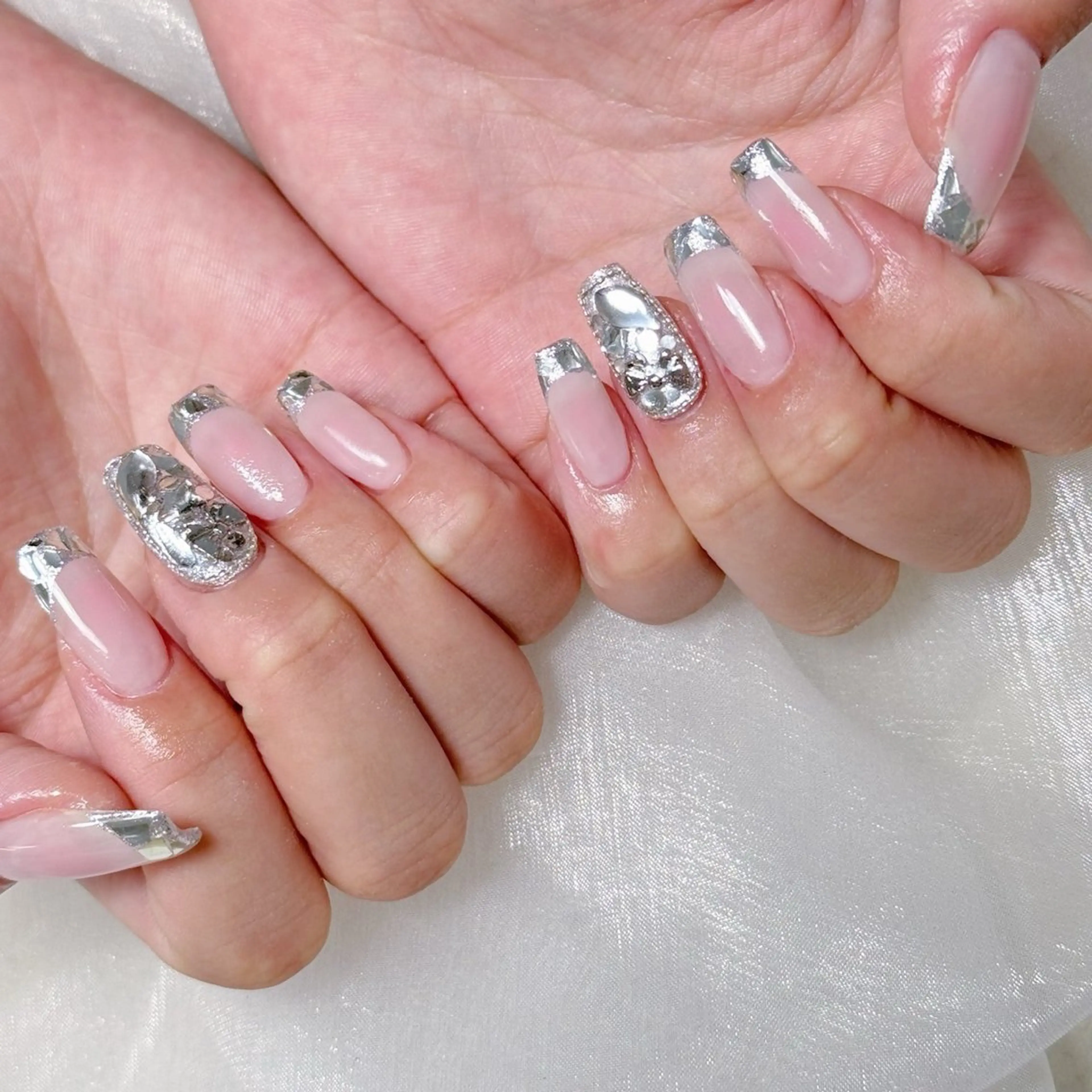 ネイル 🤎Yun nail salon🤎のネイルデザイン