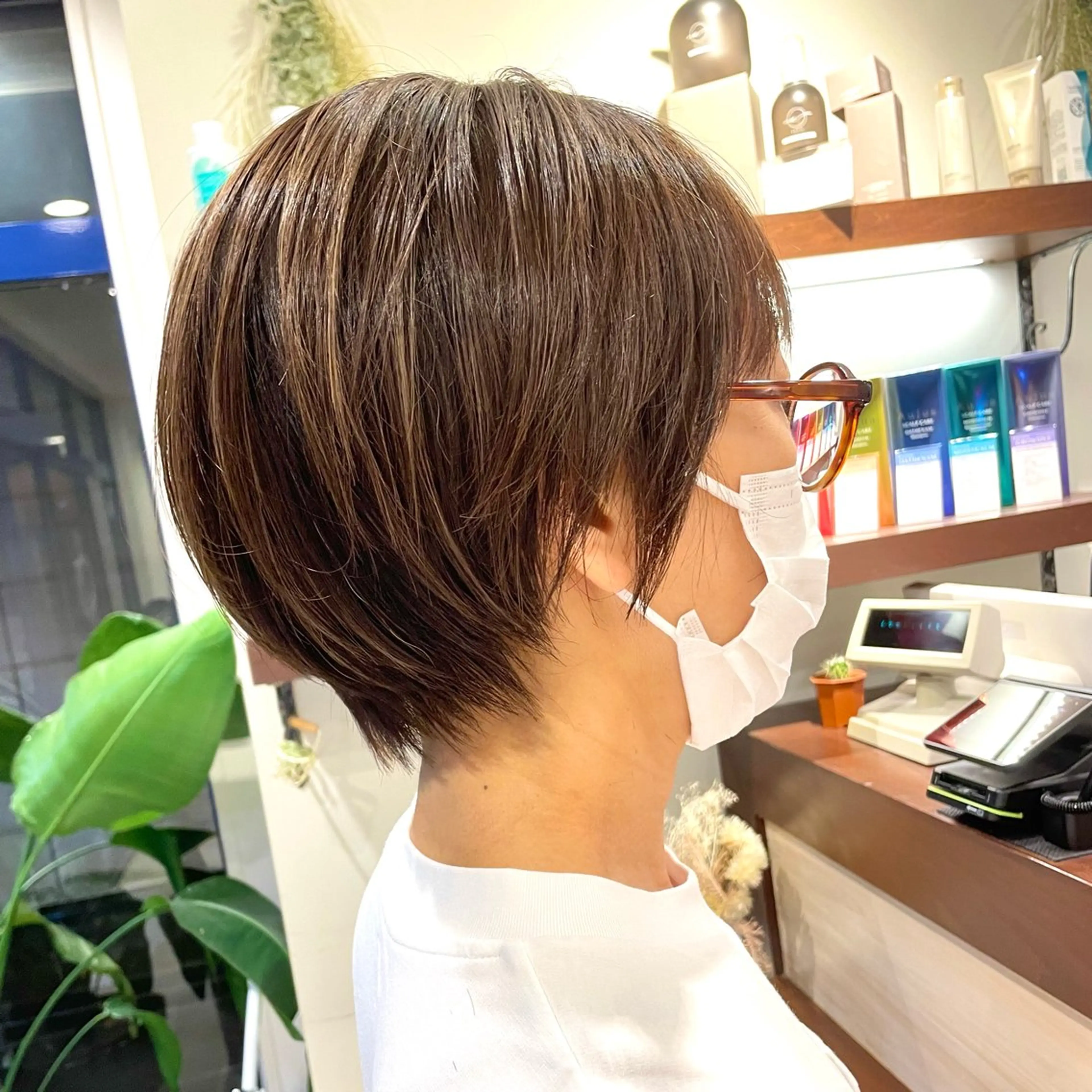 ショート カラー ショートボブ ハイライトカラー ボブ ハイライト ショートヘア 三川 洋樹のヘアスタイル