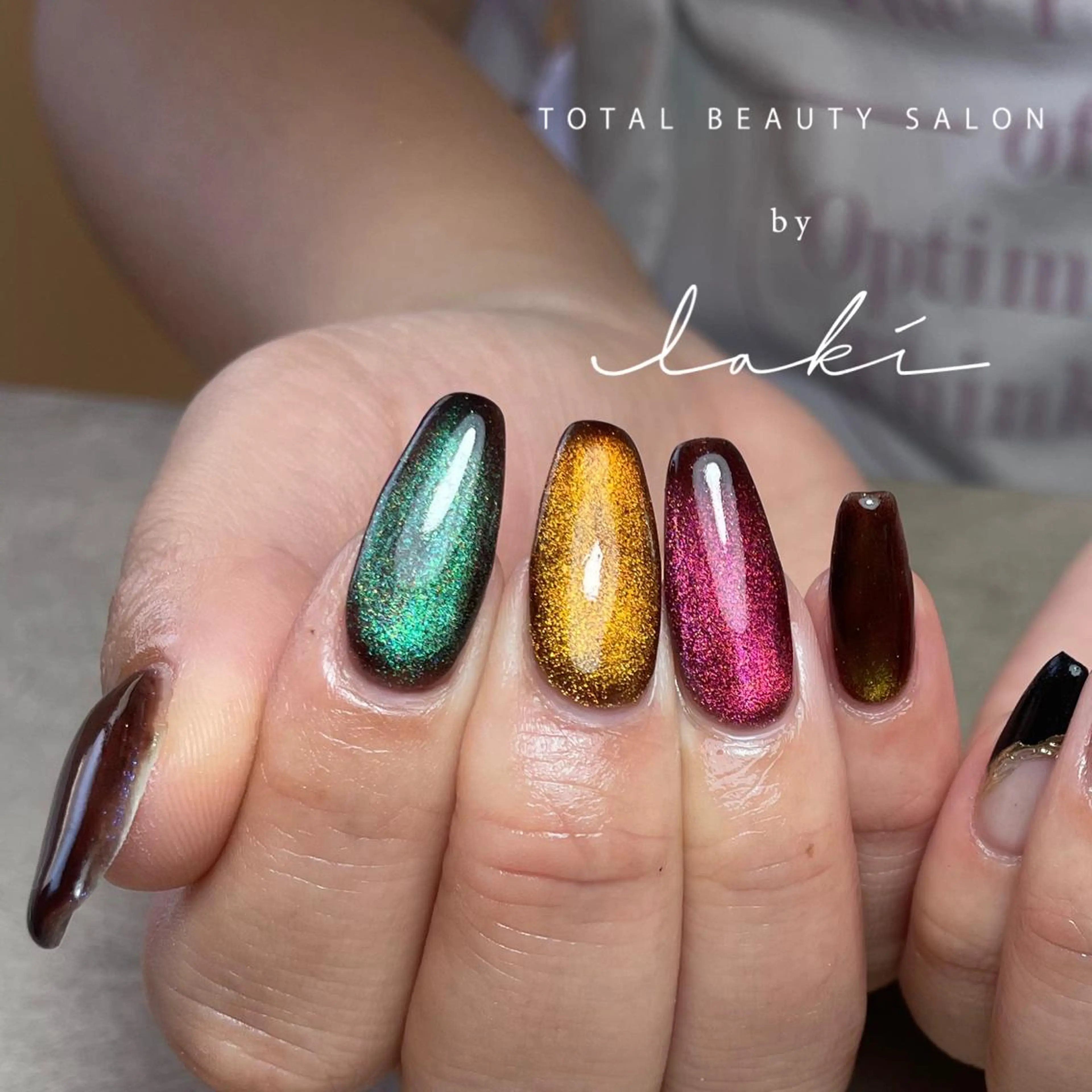 ネイル マグネットネイル ハンドネイル by lakiのネイルデザイン